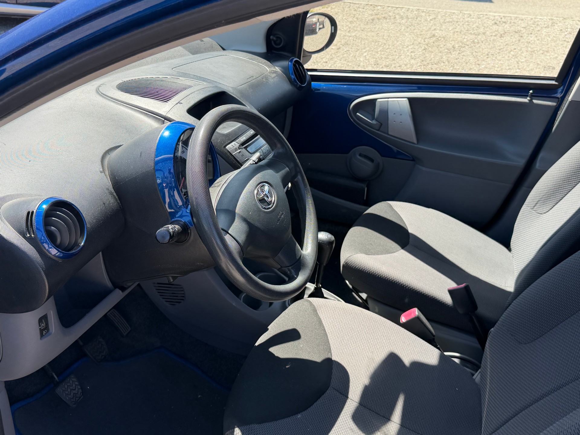 TOYOTA Aygo 1.0-image-6