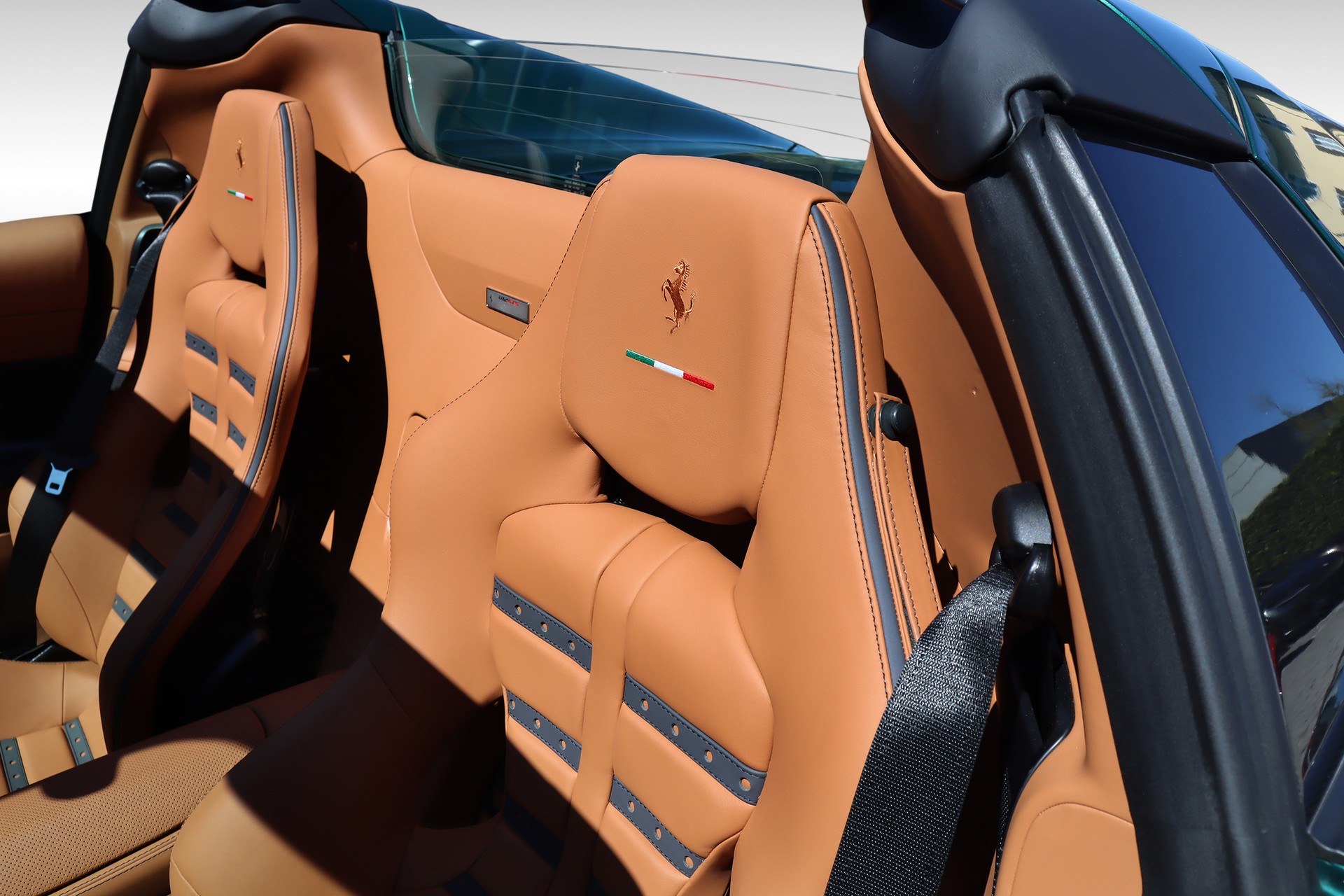 FERRARI 812 GTS-image-12