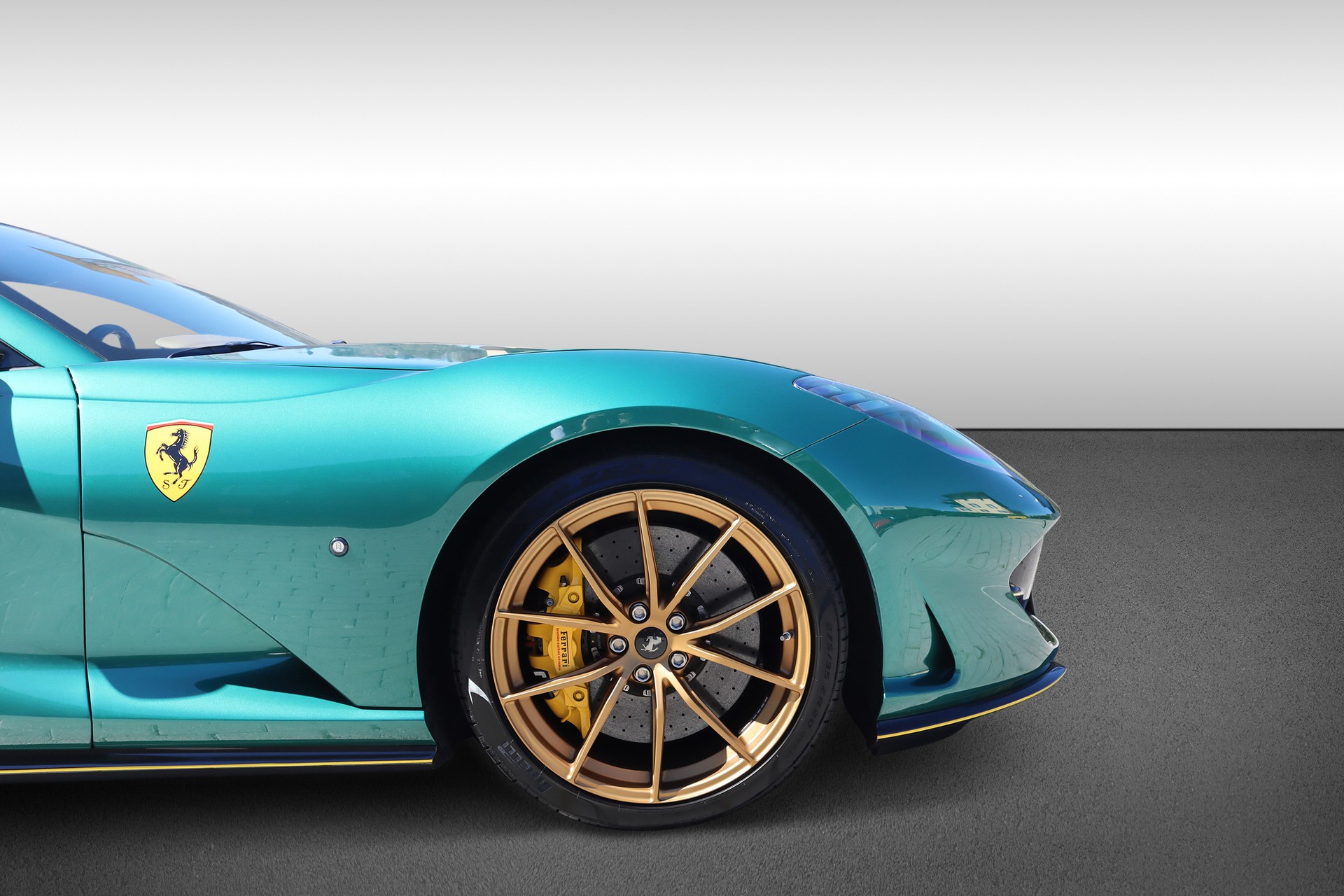 FERRARI 812 GTS-image-9