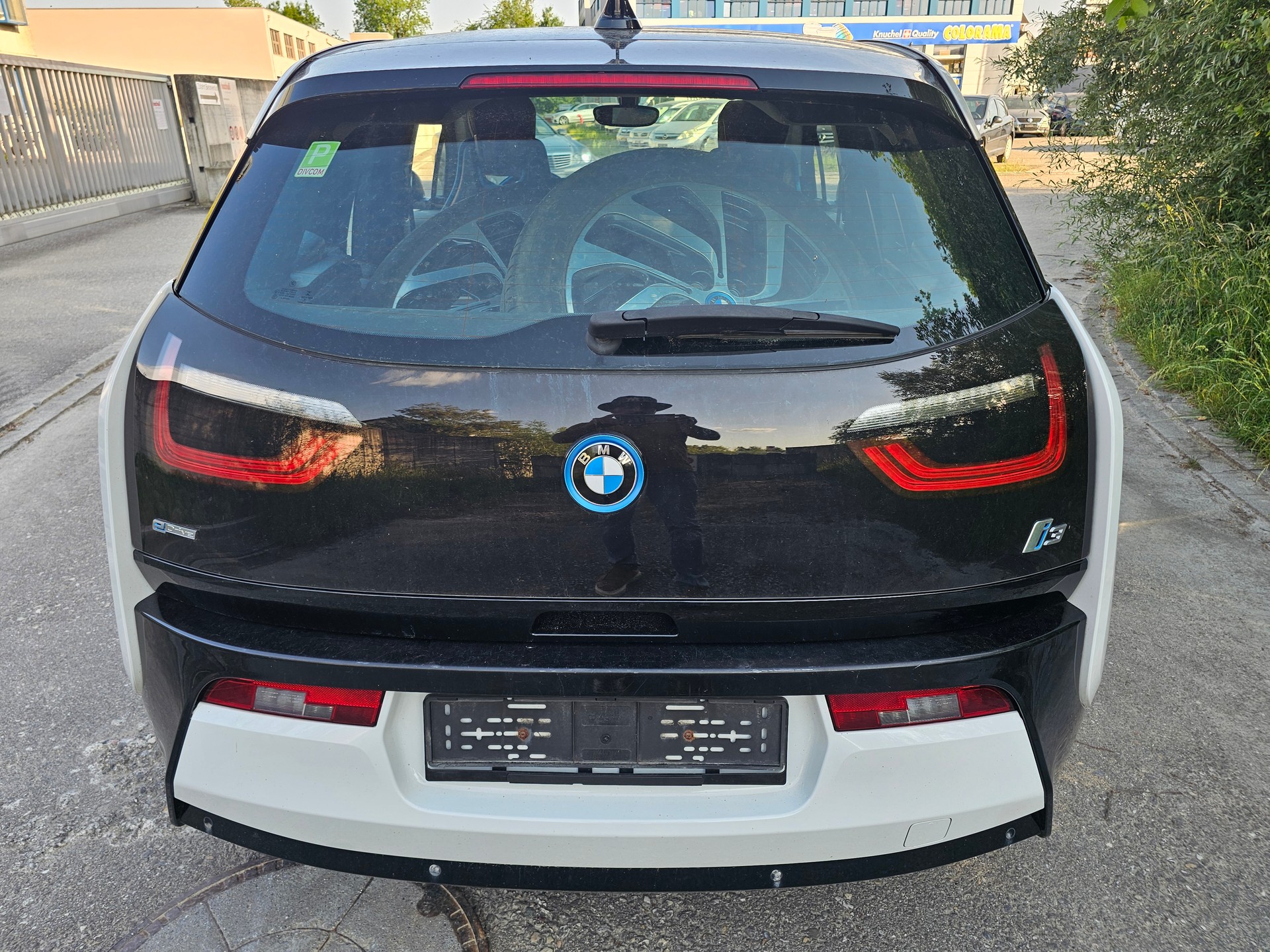 BMW i3 (94Ah)-image-6
