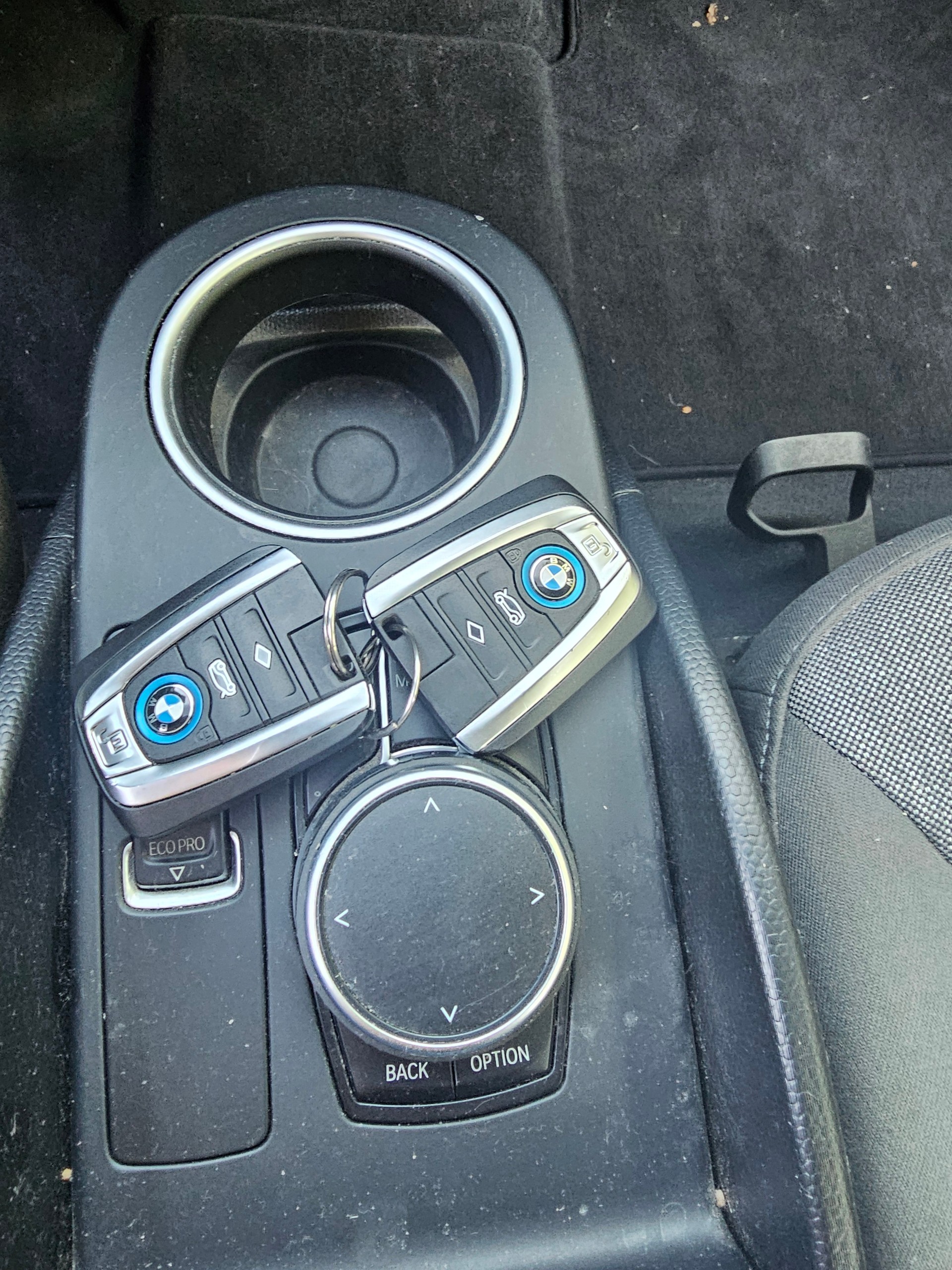 BMW i3 (94Ah)-image-12