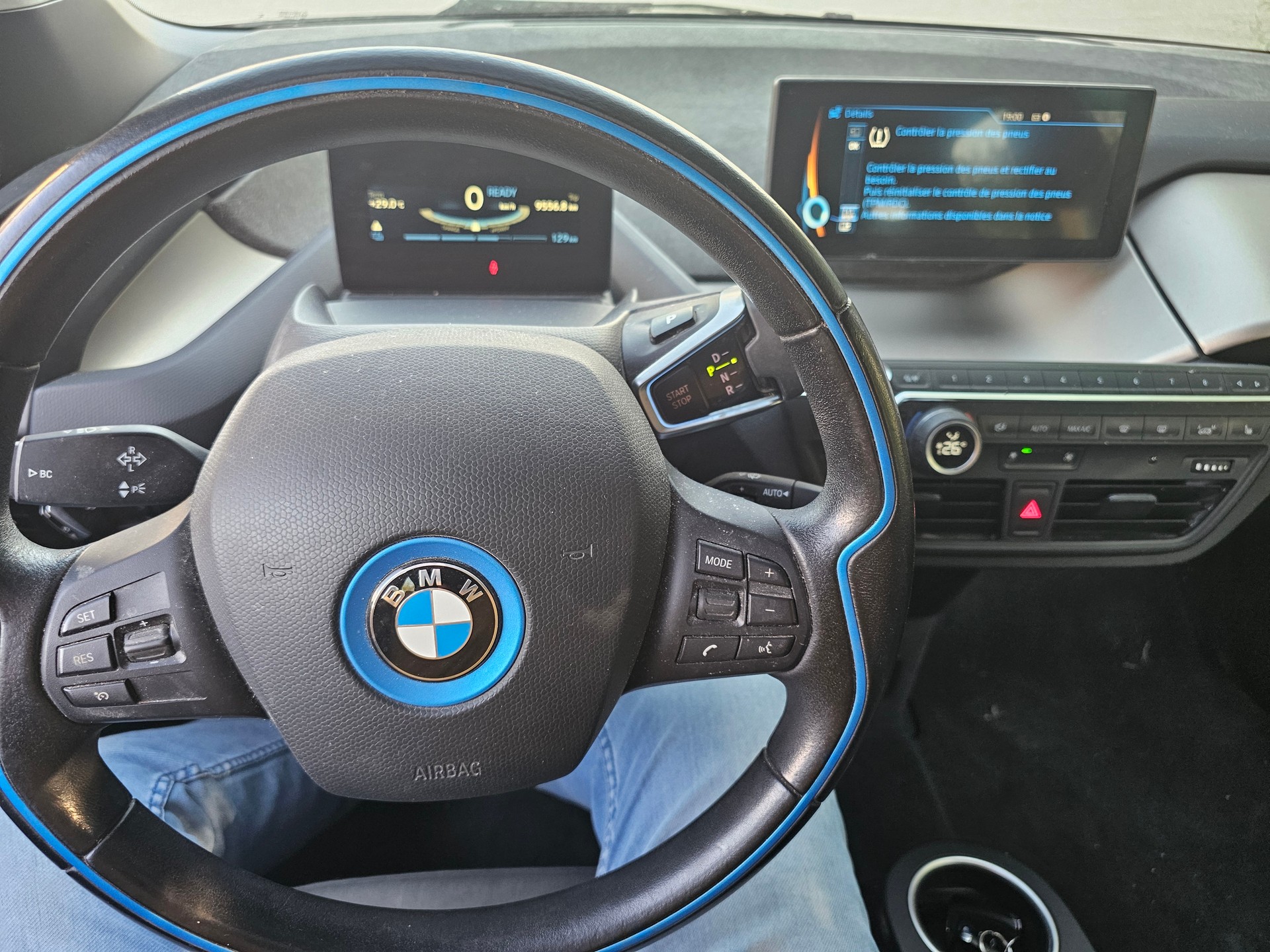 BMW i3 (94Ah)-image-10