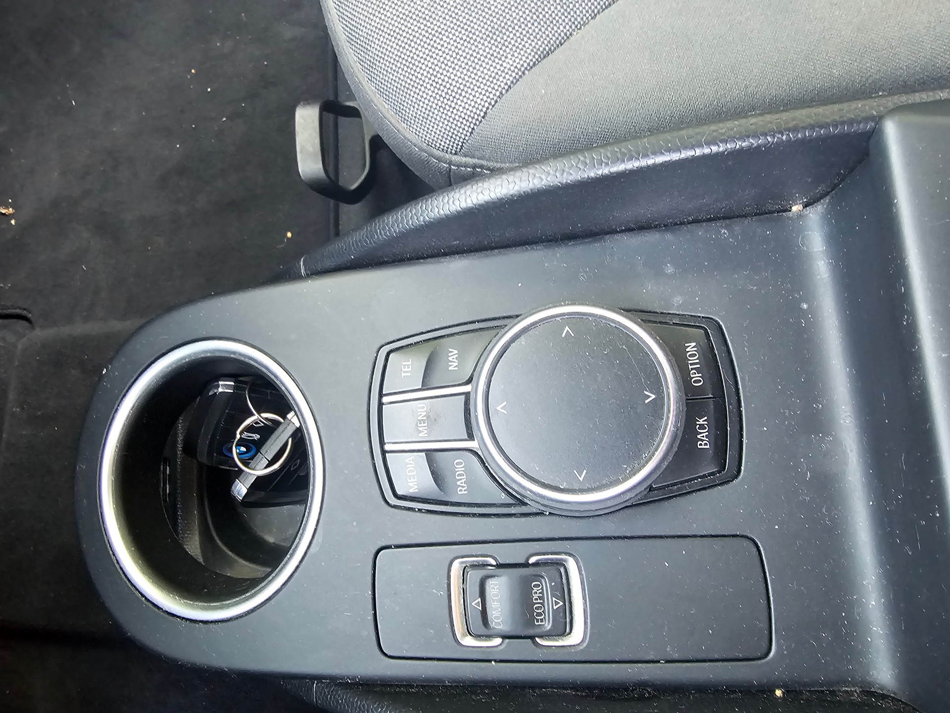 BMW i3 (94Ah)-image-11