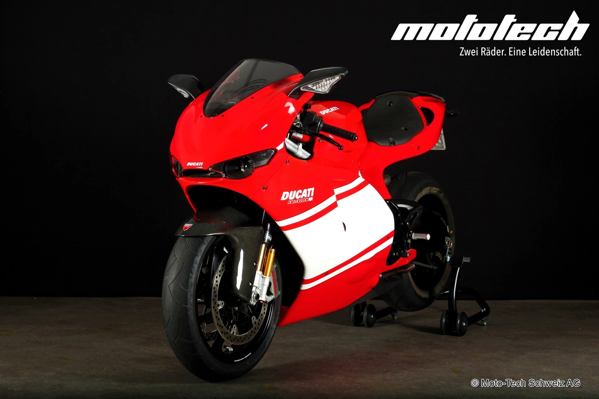 DUCATI DESMOSEDICI RR-image-5