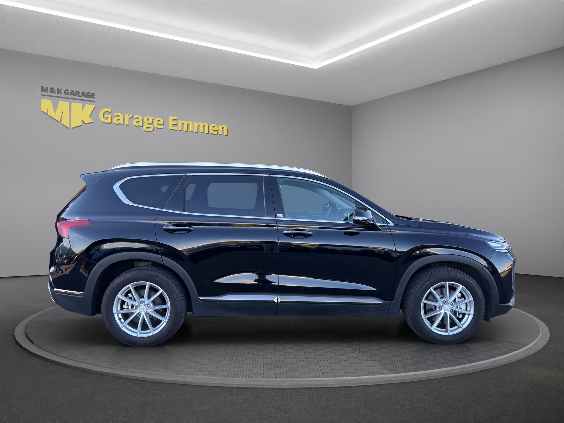 HYUNDAI Santa Fe 2.2 CRDI Vertex 4WD Automatic-image-5