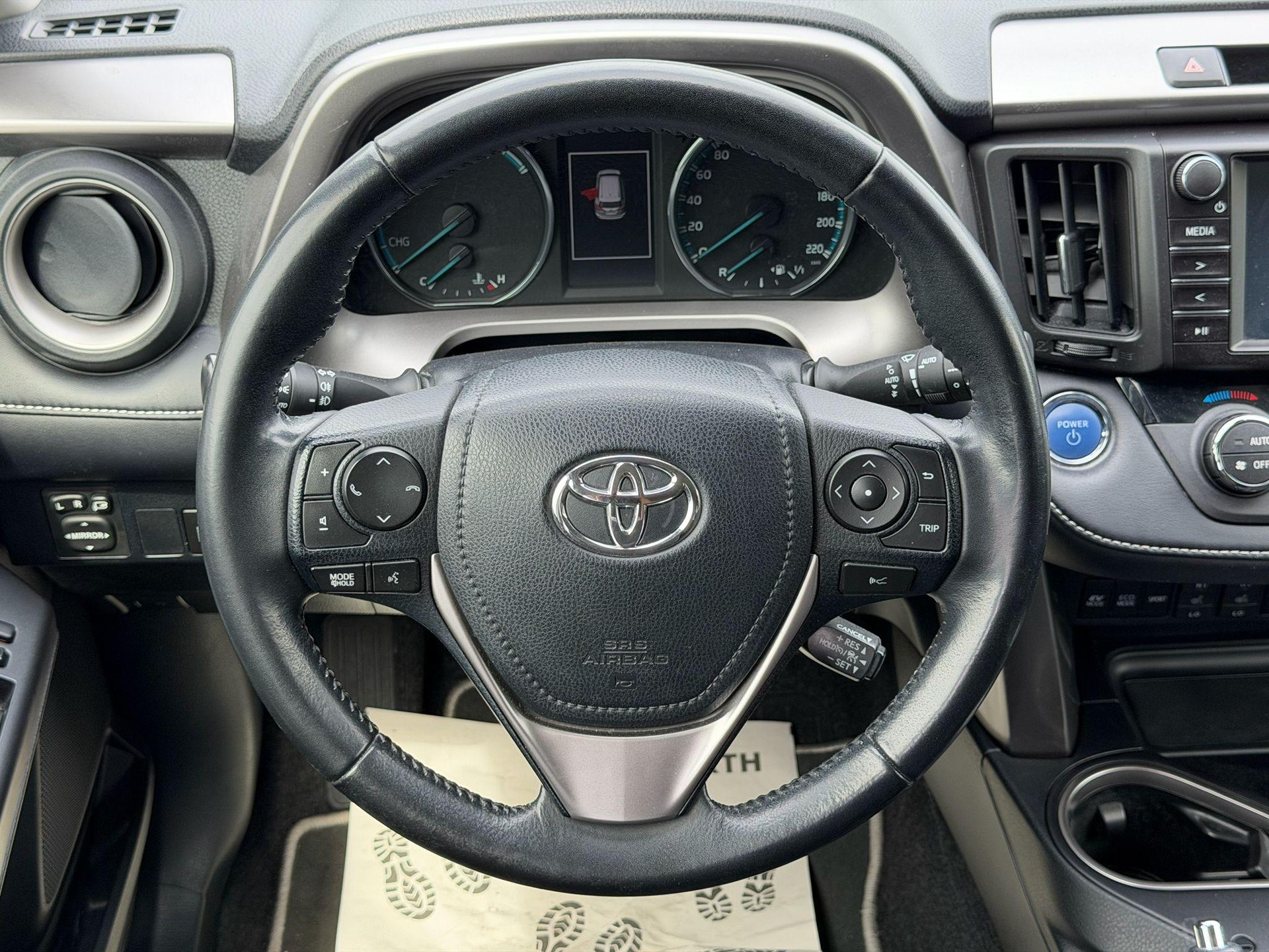 TOYOTA RAV4 2.5 HSD Trend-image-9