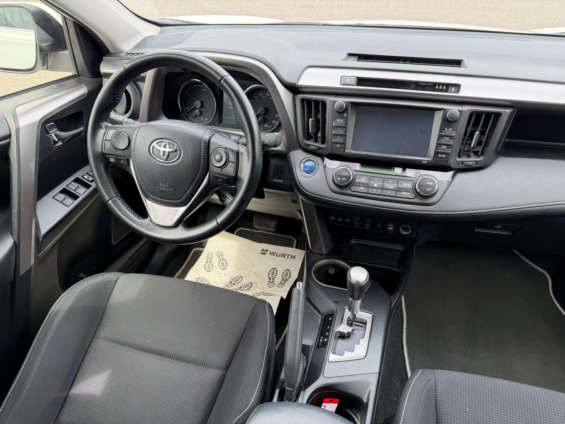 TOYOTA RAV4 2.5 HSD Trend-image-11