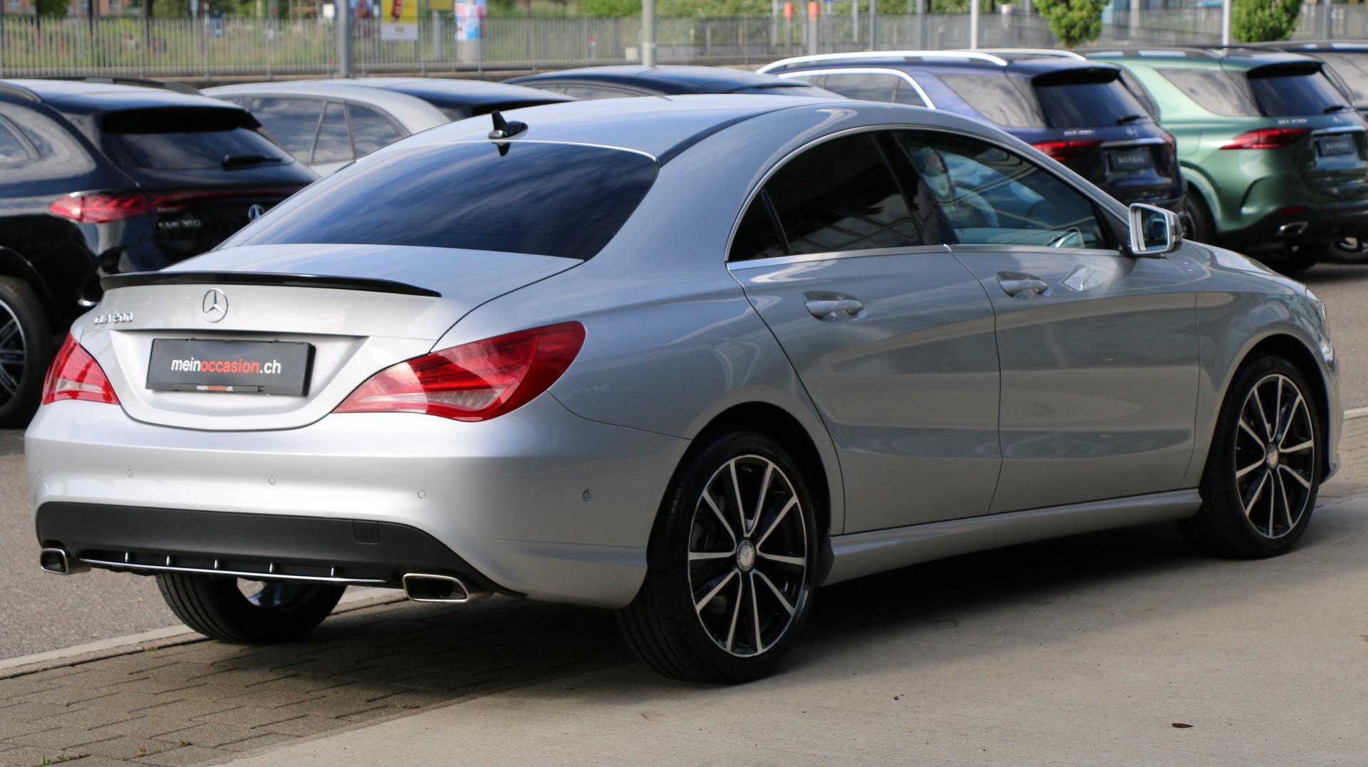 MERCEDES-BENZ CLA 200 Urban-image-5