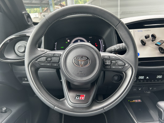 TOYOTA Aygo X 1.5 Sty. e-CVT Tr.-image-8