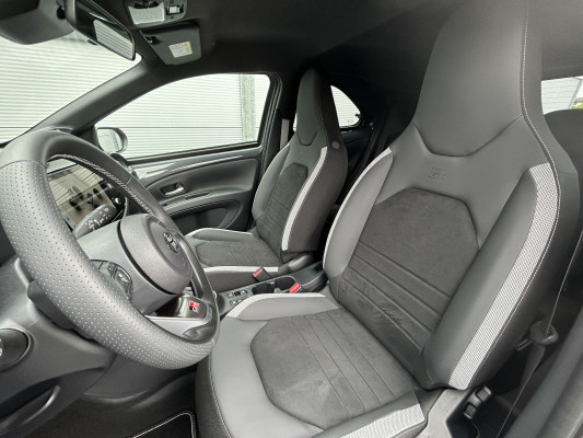 TOYOTA Aygo X 1.5 Sty. e-CVT Tr.-image-6