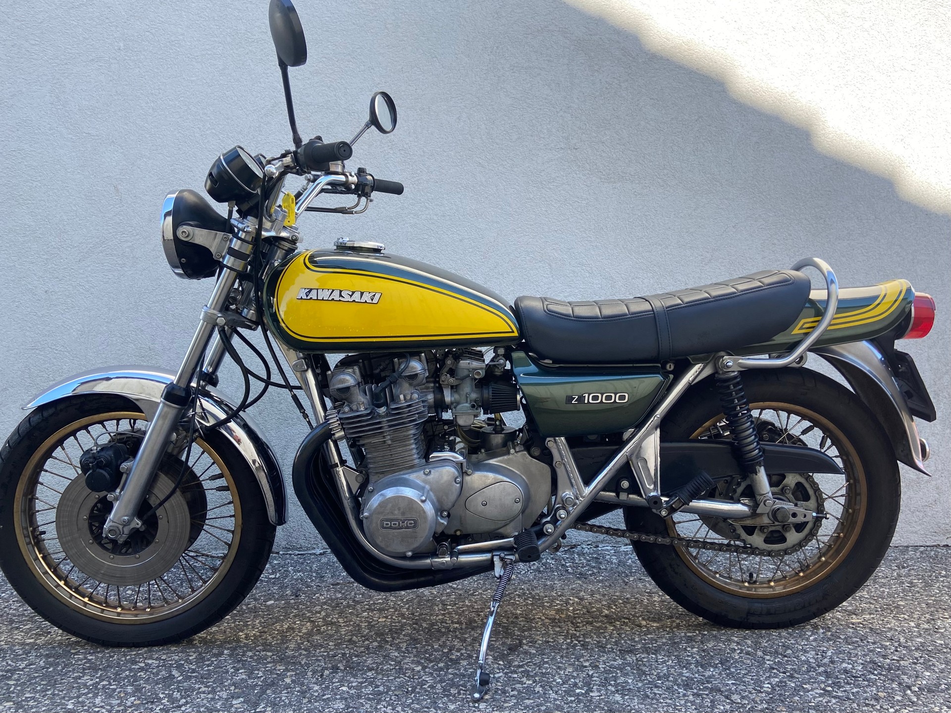KAWASAKI KZT00A-image-1