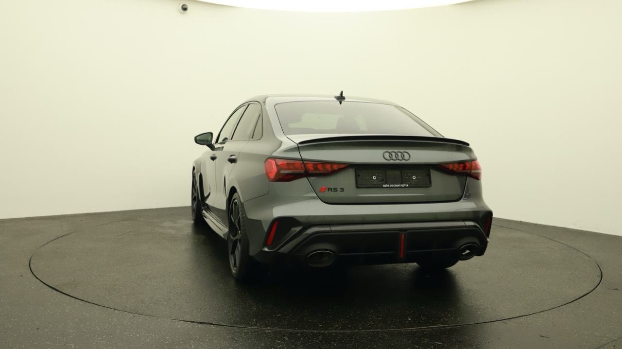 AUDI RS3 Limousine 2.5 TSI quattro S-tronic-showroom-element-3