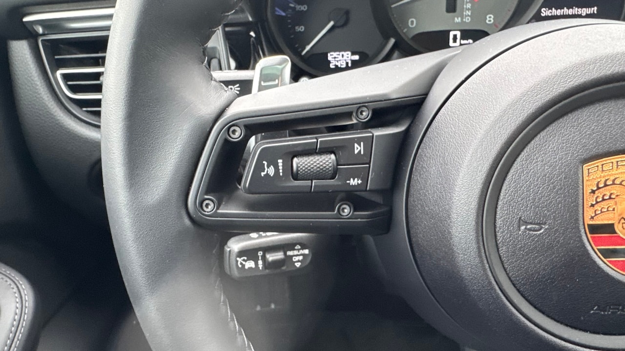 PORSCHE Macan S PDK-image-20