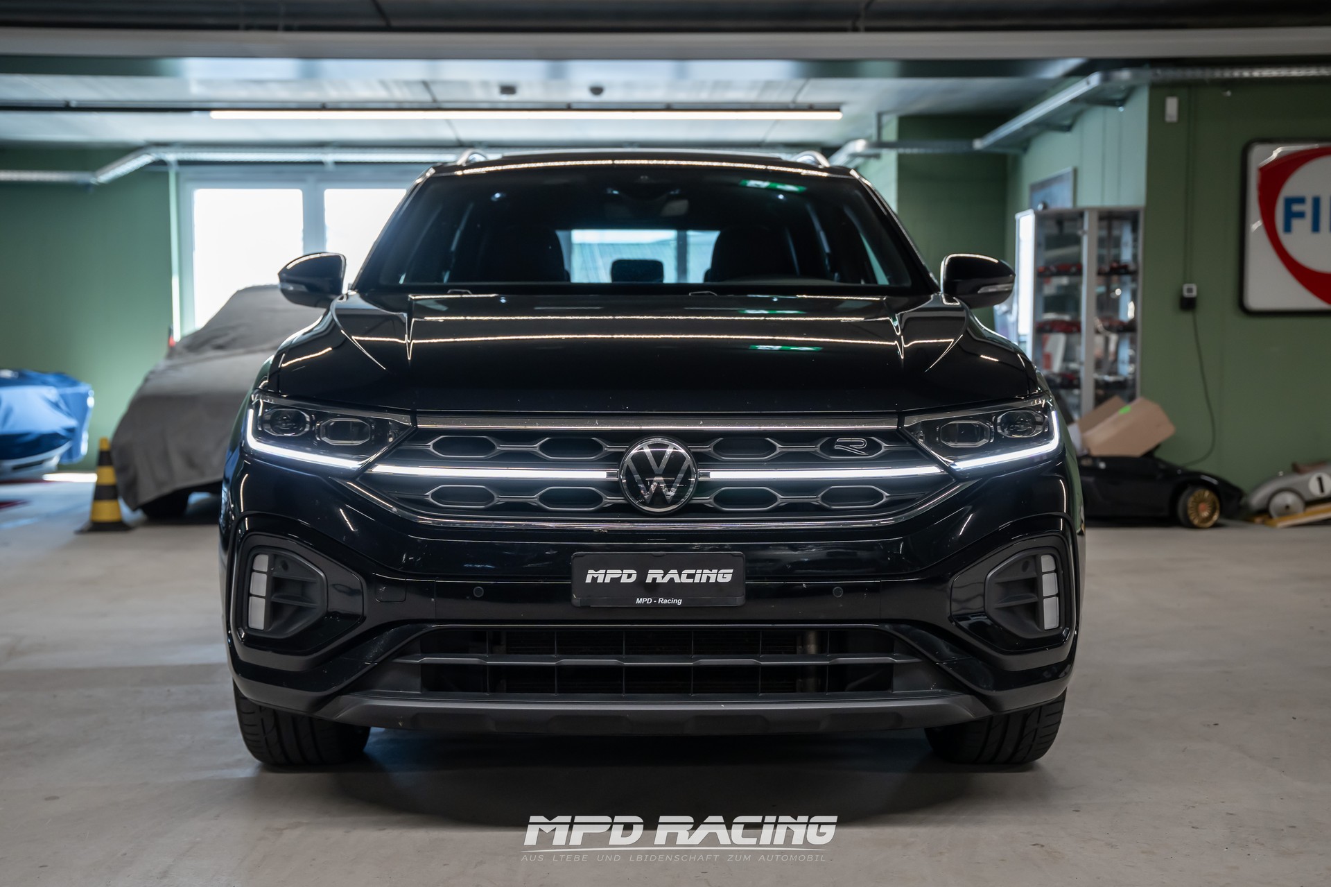 VW T-Roc 1.5 TSI EVO R-Line DSG-showroom-element-1