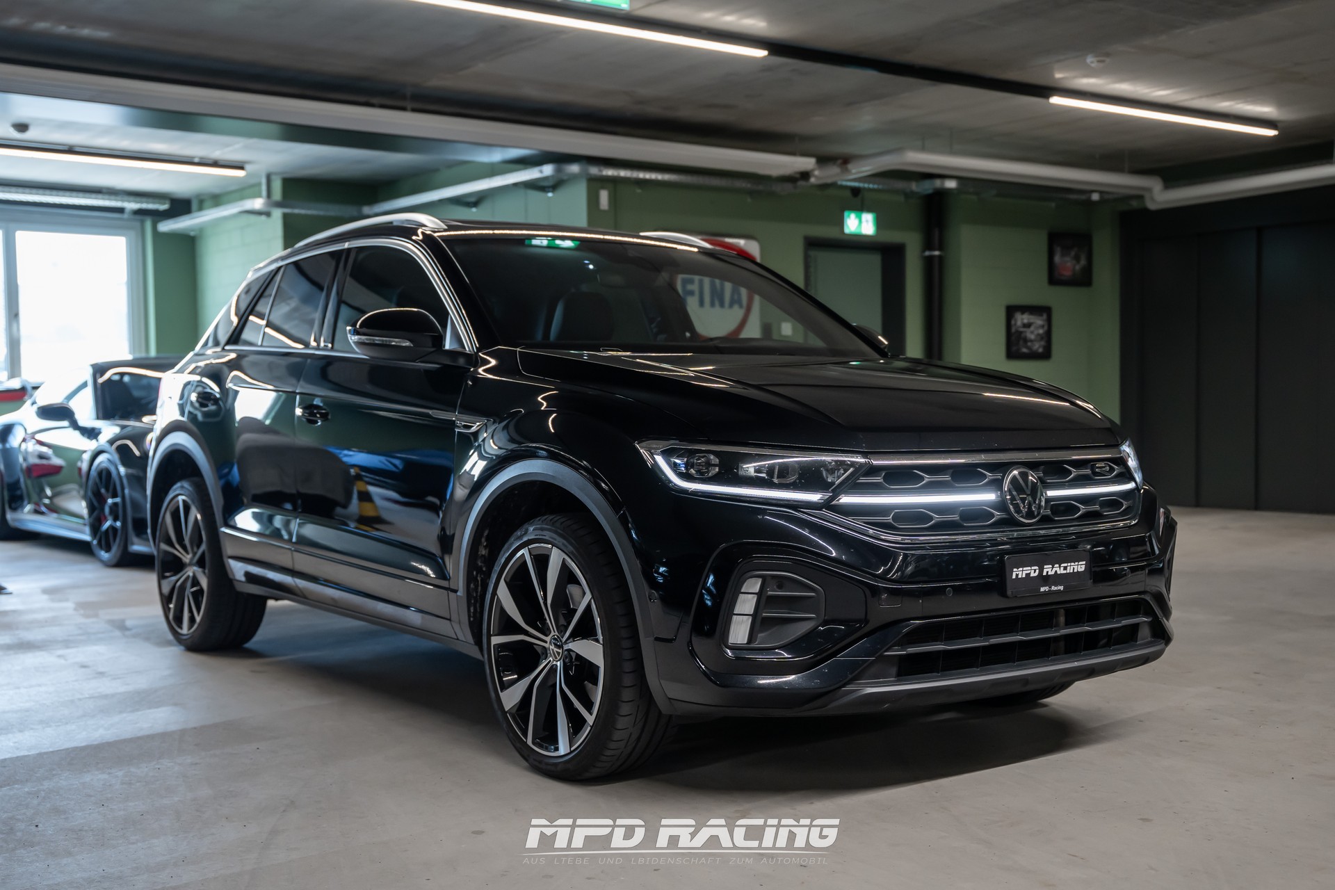VW T-Roc 1.5 TSI EVO R-Line DSG-showroom-element-2