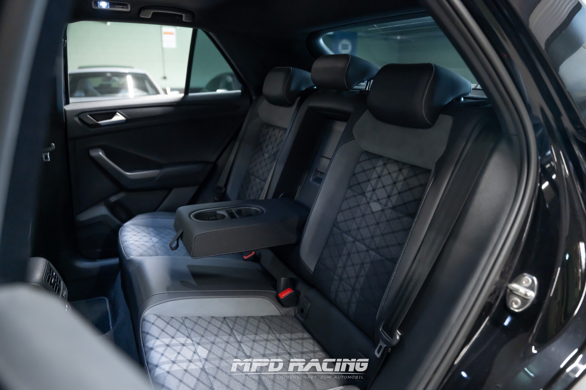 VW T-Roc 1.5 TSI EVO R-Line DSG-image-27
