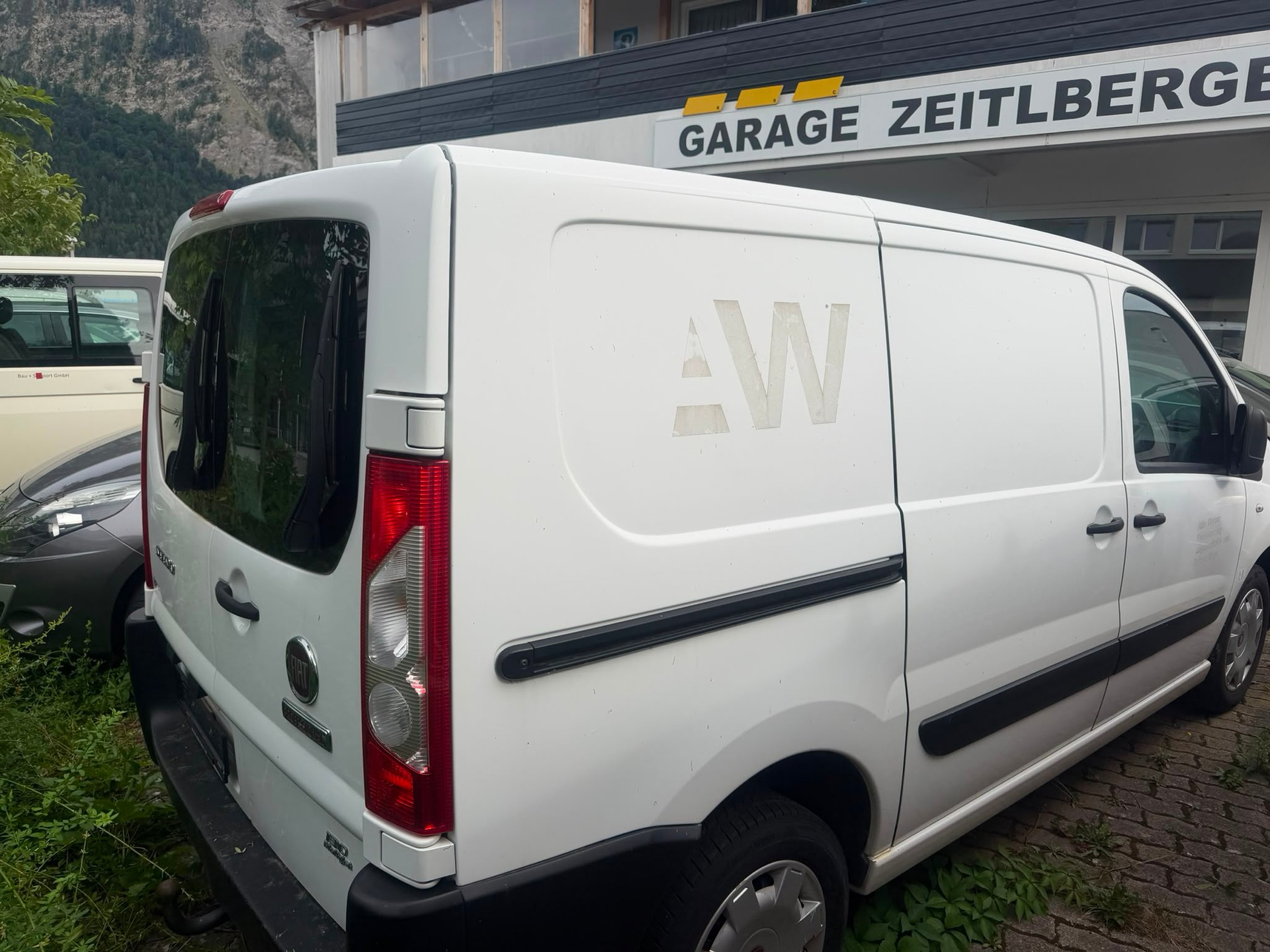 FIAT Scudo 2.0 MJ Comfort 1.2t-image-3
