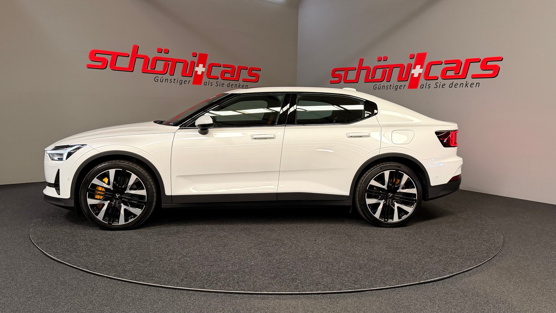 POLESTAR Polestar 2 Long Range Dual Performance 82 kWh MY25-showroom-element-2
