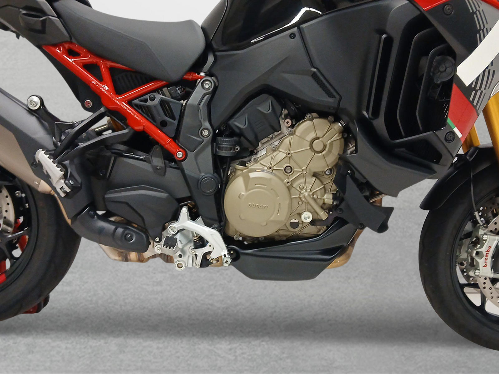 DUCATI MULTISTRADA V 4 S PIKES PEAK RADAR-image-8