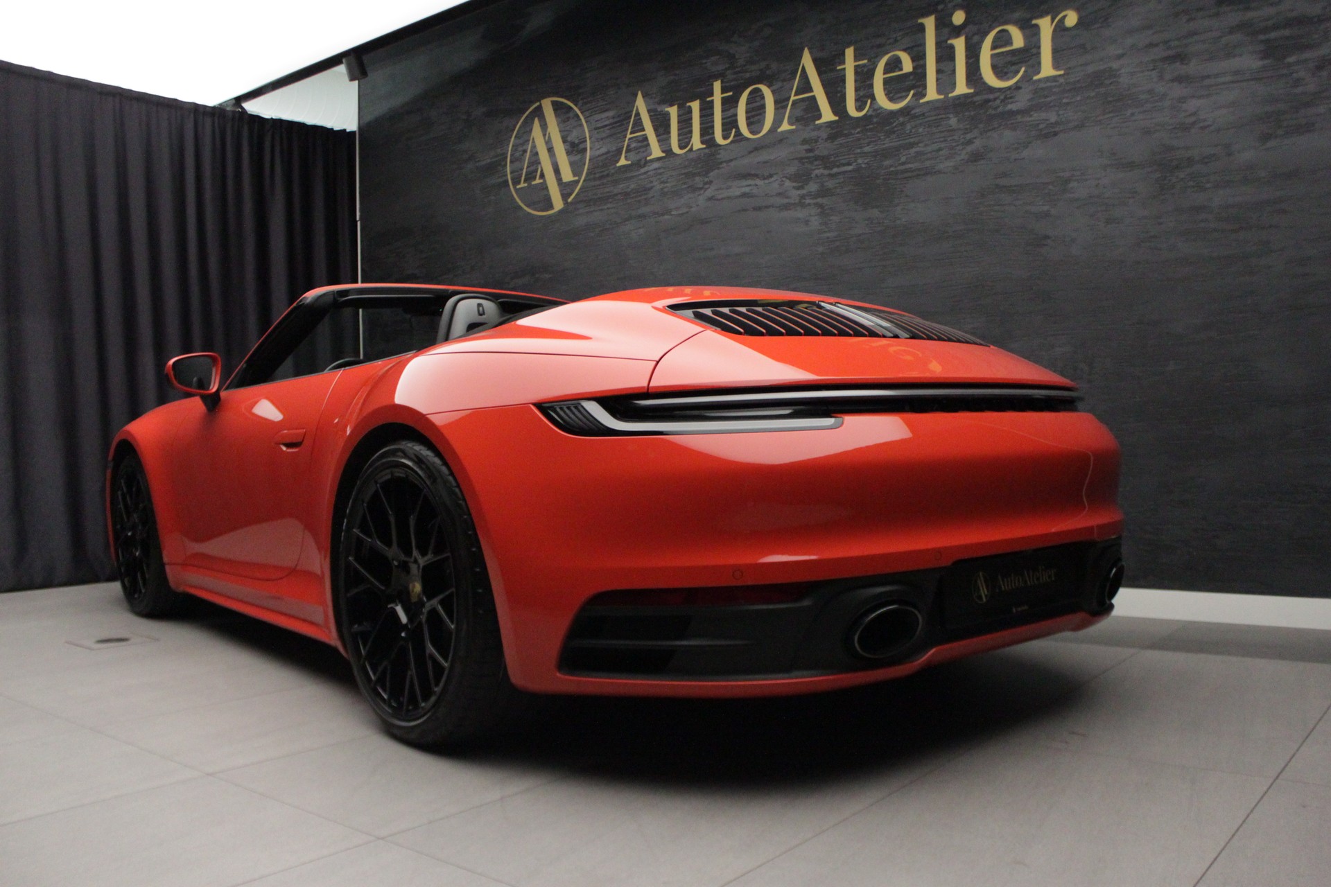 PORSCHE 911 Carrera 4S Cabriolet PDK-image-10