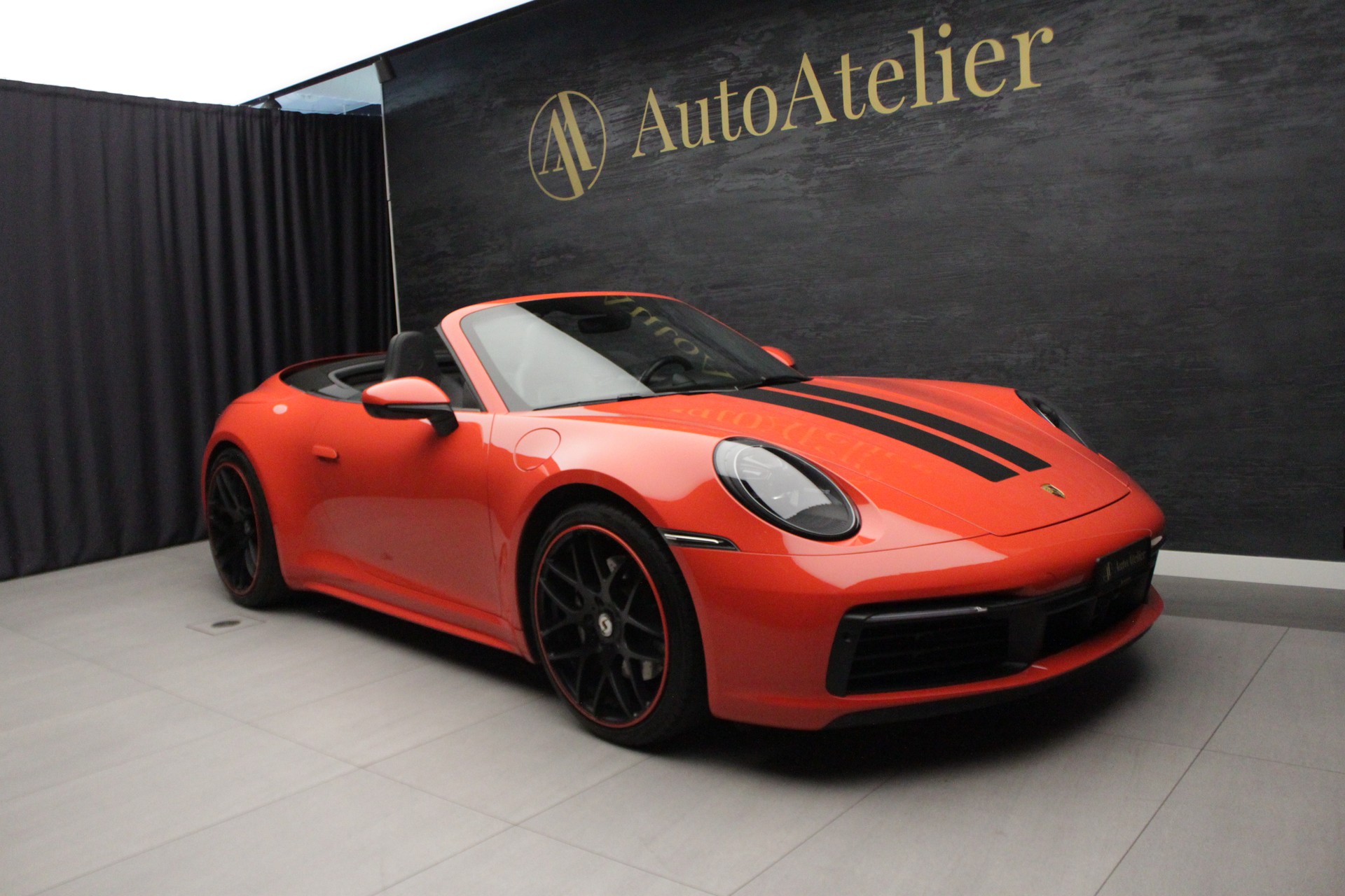 PORSCHE 911 Carrera 4S Cabriolet PDK-showroom-element-2