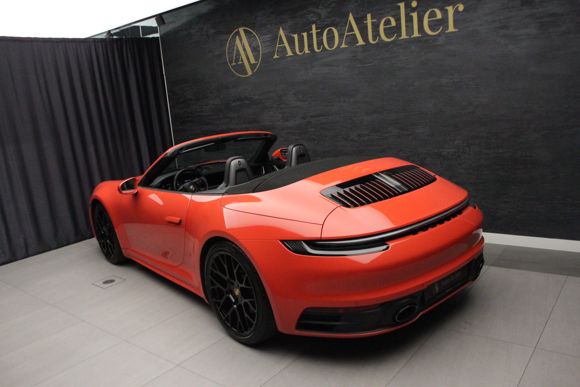 PORSCHE 911 Carrera 4S Cabriolet PDK-image-11