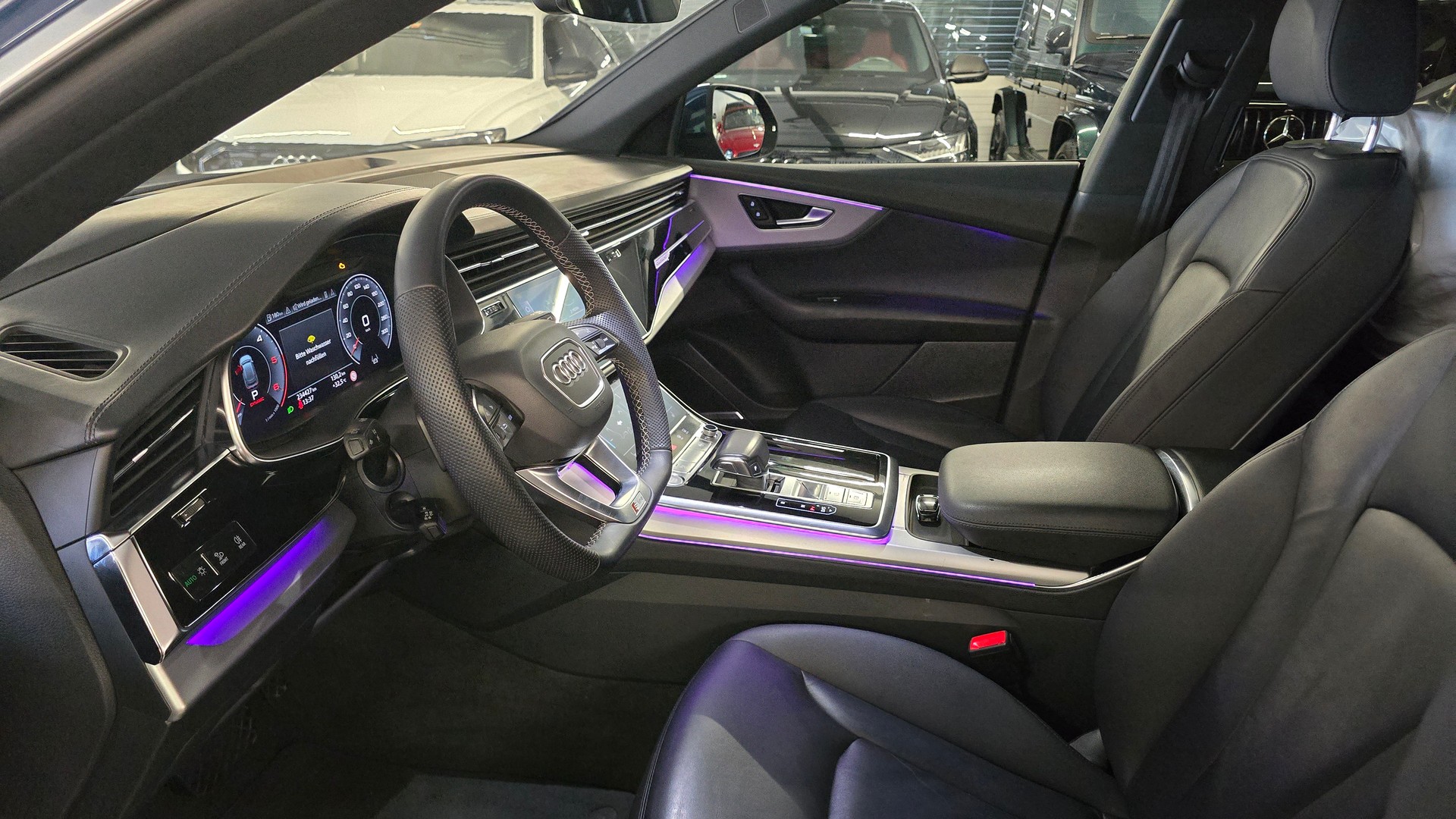AUDI Q8 50 TDI quattro tiptronic-image-18