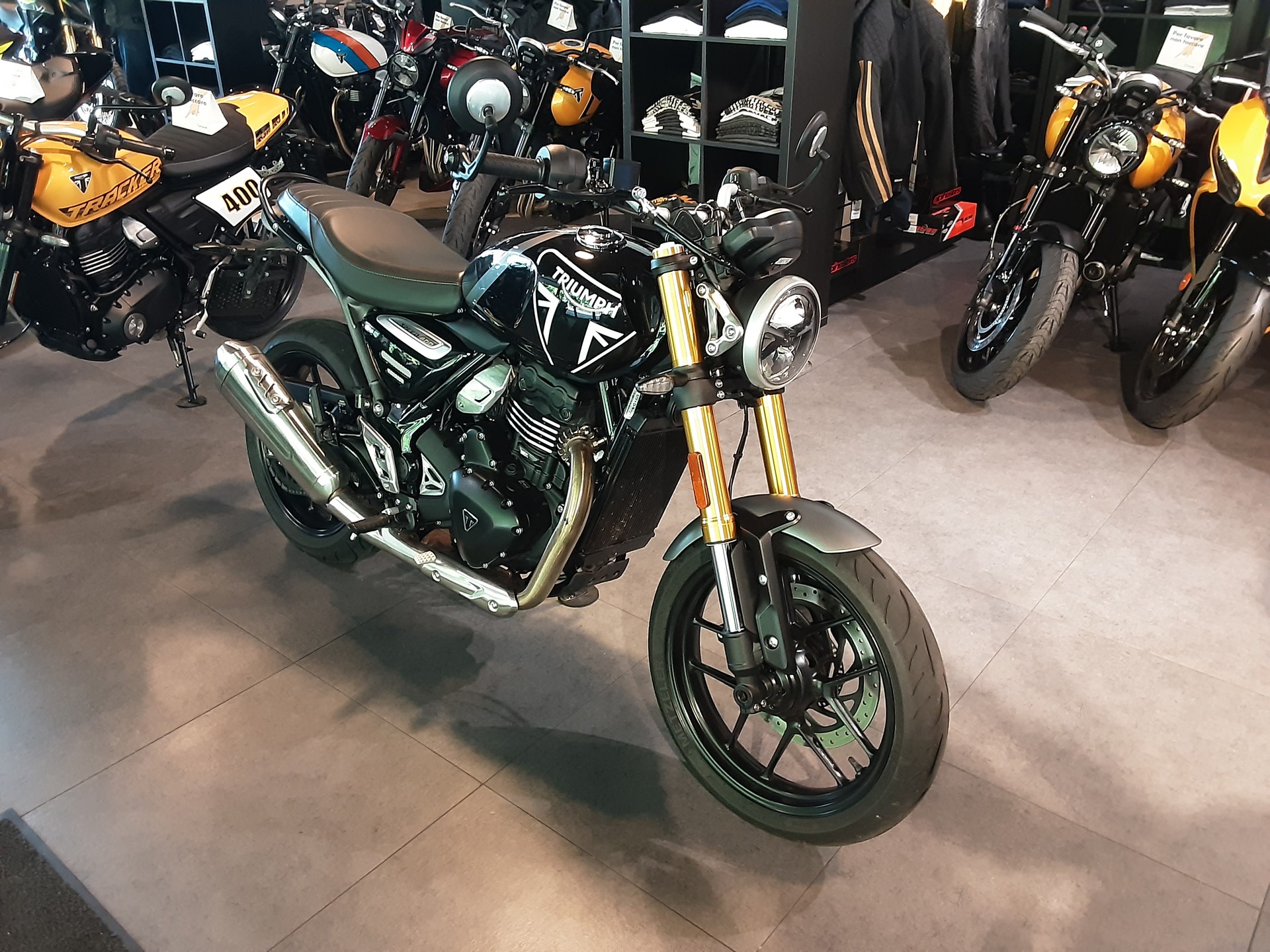 TRIUMPH Speed 400-image-2