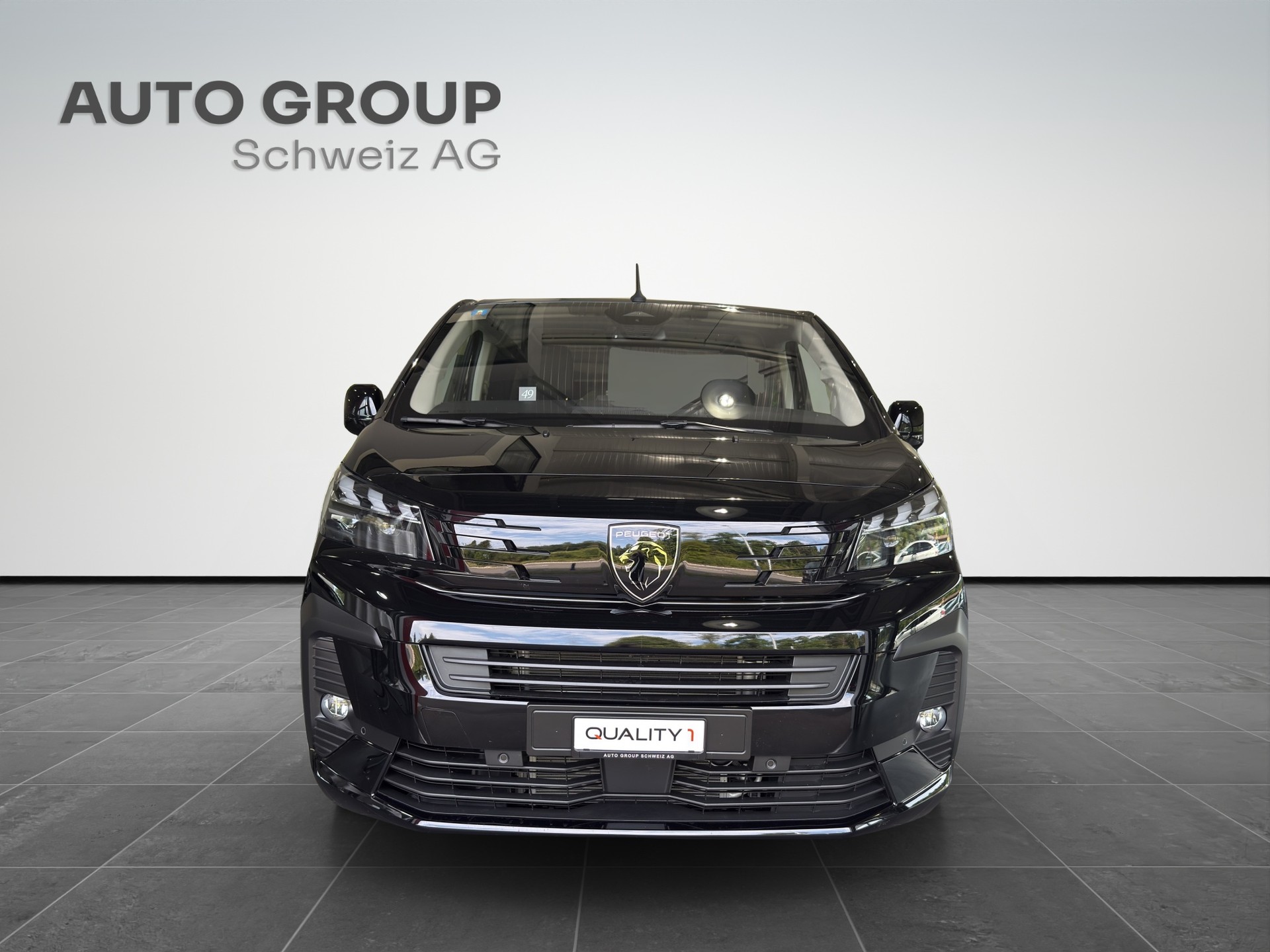 PEUGEOT Traveller 2.2 BlueHDi Business VIP Standard EAT8-showroom-element-2