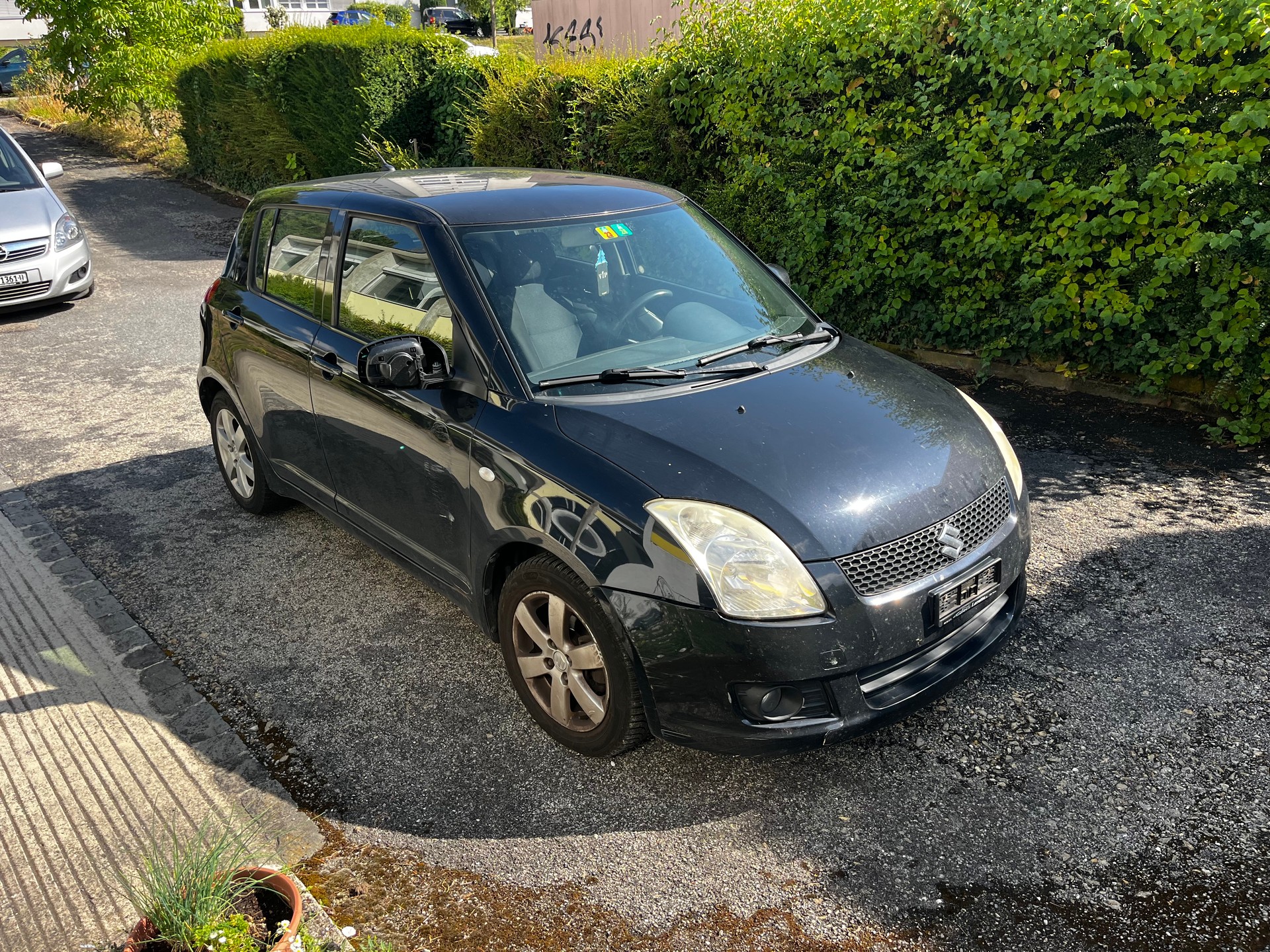 SUZUKI Swift 1.3i 16V GL