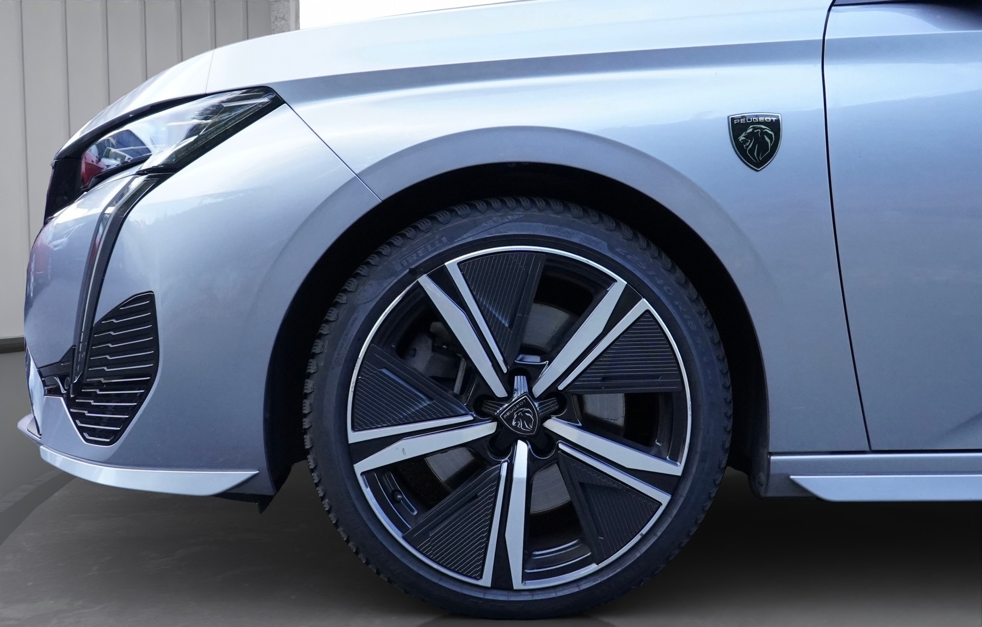 PEUGEOT 308 SW PHEV 180 GT e-EAT8 *CH Fahrzeug*-image-7