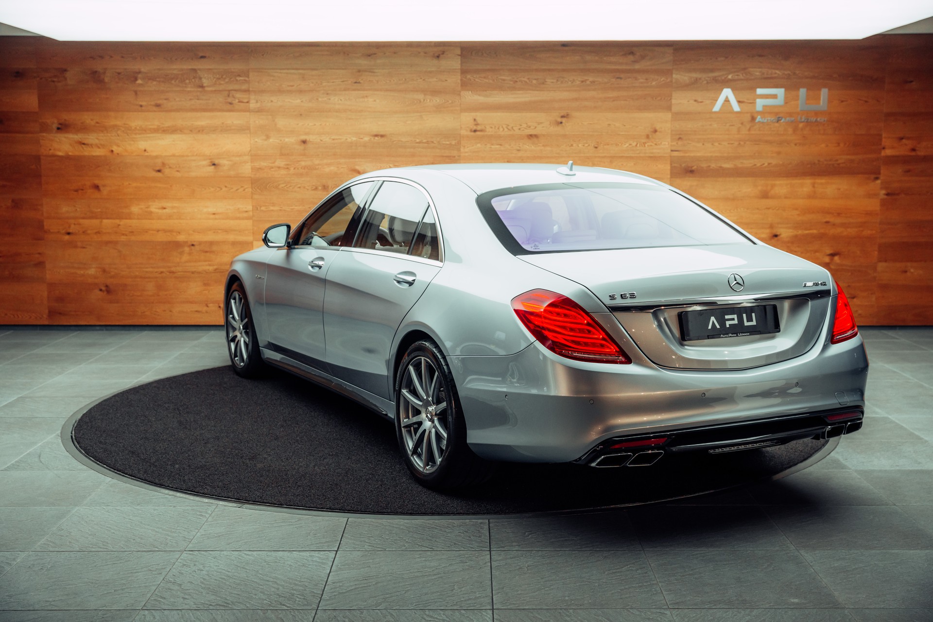 MERCEDES-BENZ S 63 AMG L 4Matic Speedshift MCT-showroom-element-2