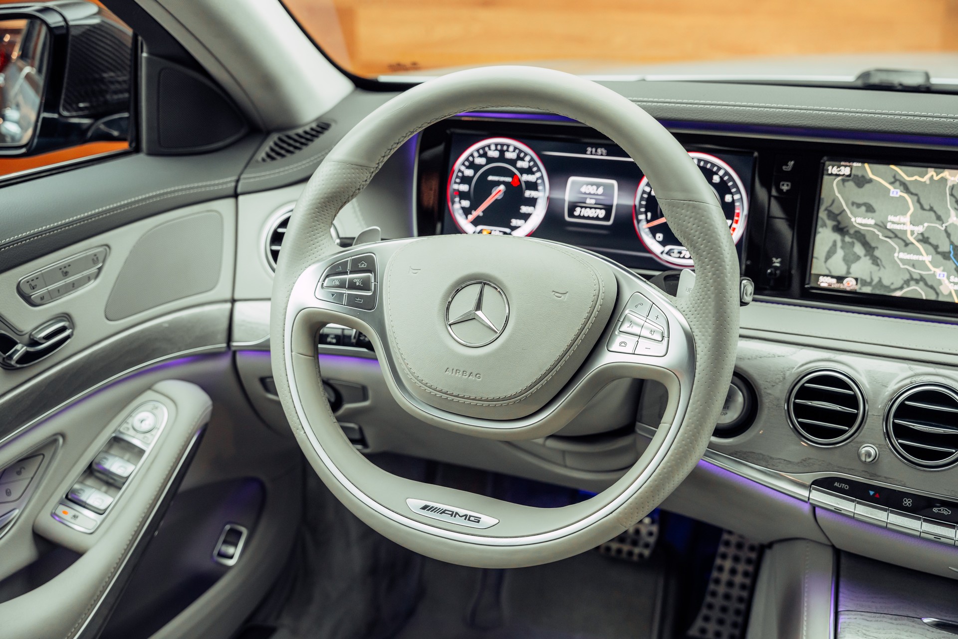 MERCEDES-BENZ S 63 AMG L 4Matic Speedshift MCT-image-15