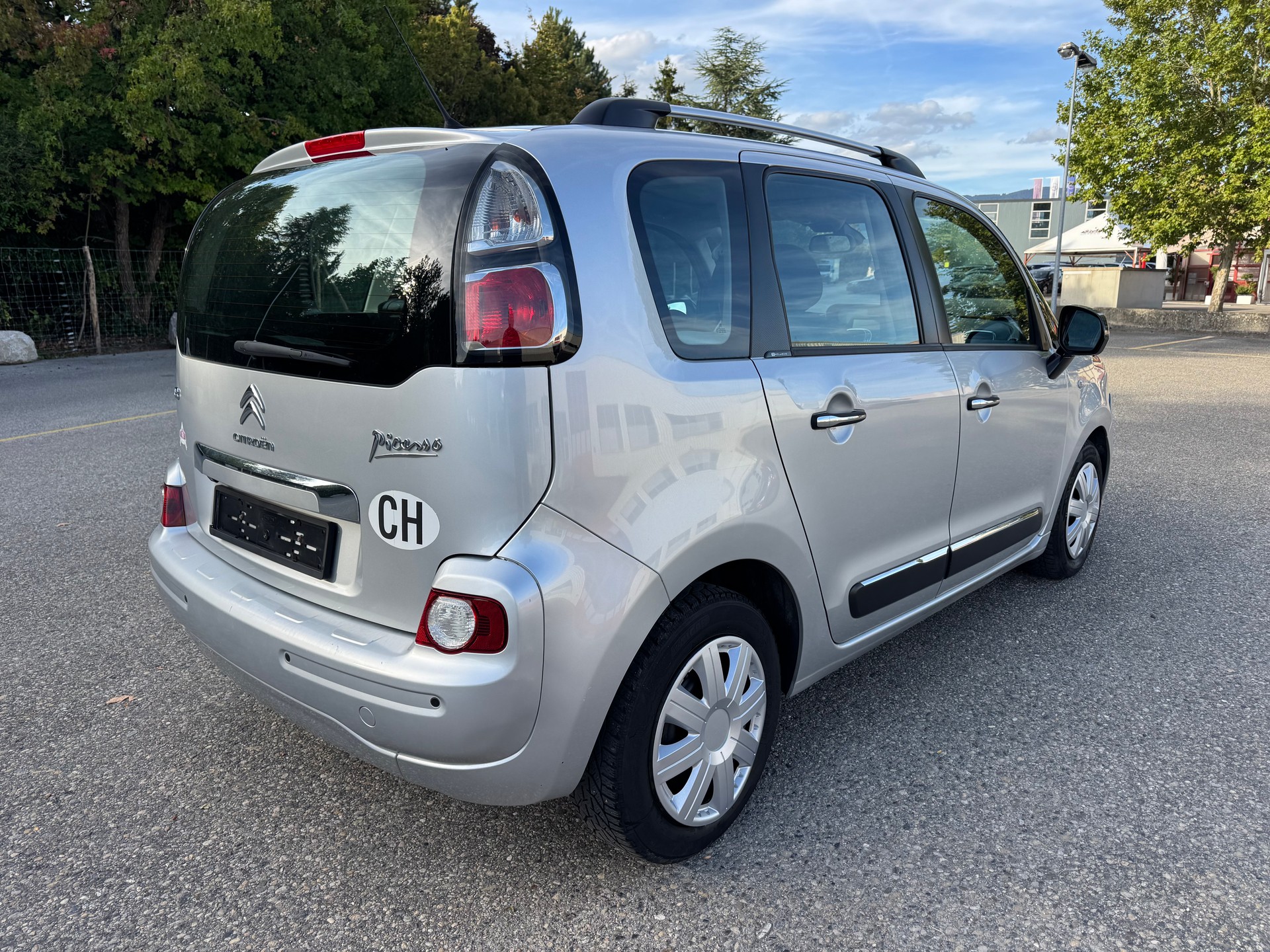 CITROEN C3 Picasso 1.6i 16V Exclusive-image-6