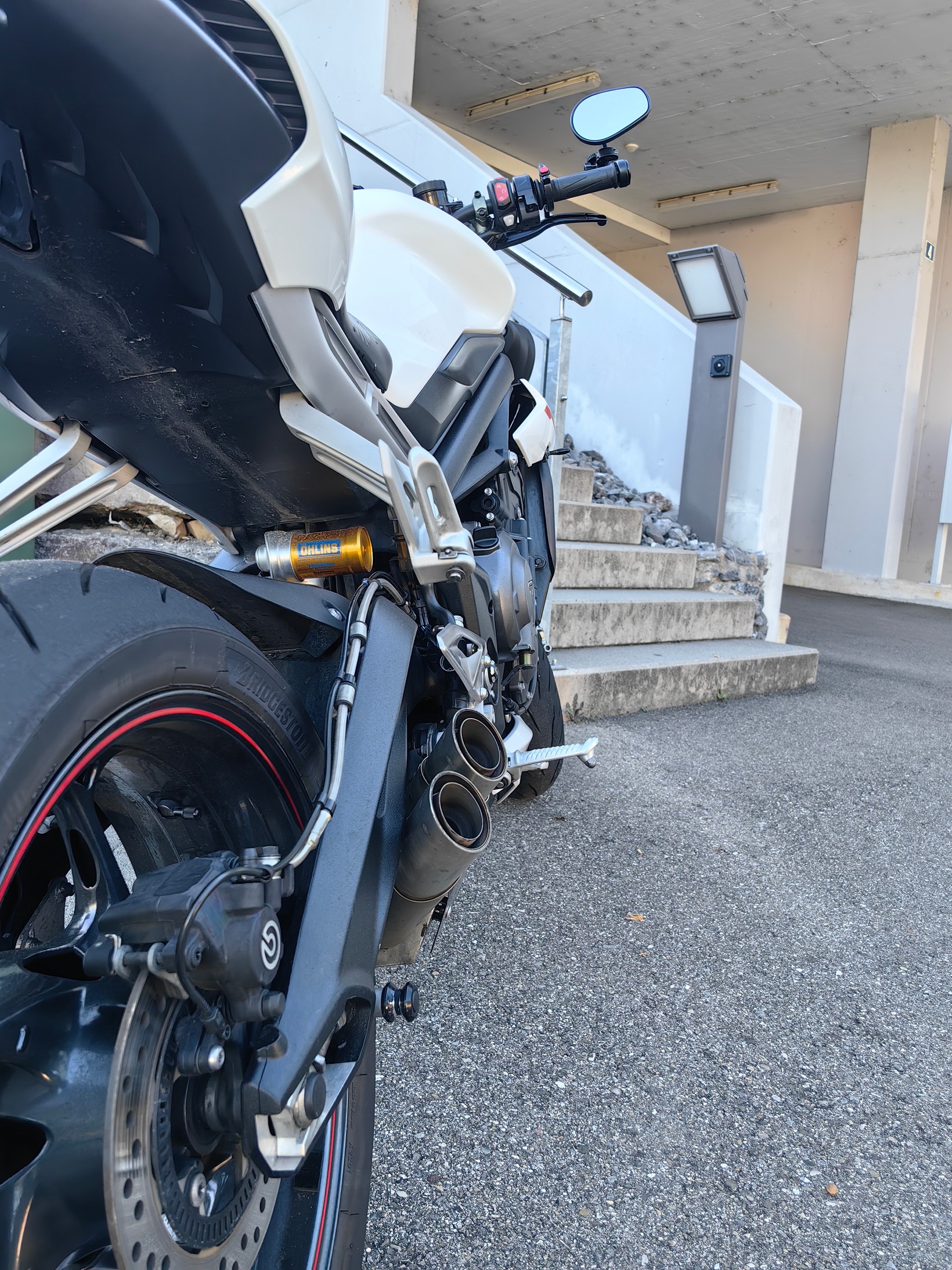 TRIUMPH Street Triple RS 765 ABS-image-2