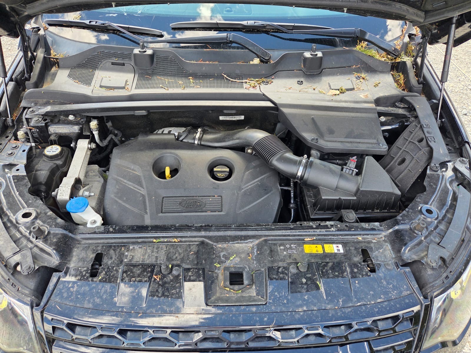 LAND ROVER Discovery Sport 2.0 Si4 HSE Luxury AT9 7 Platz-image-13