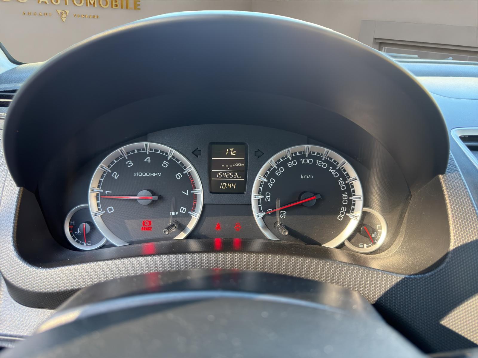 SUZUKI Swift 1.2i 16V GL Top 4x4-image-8