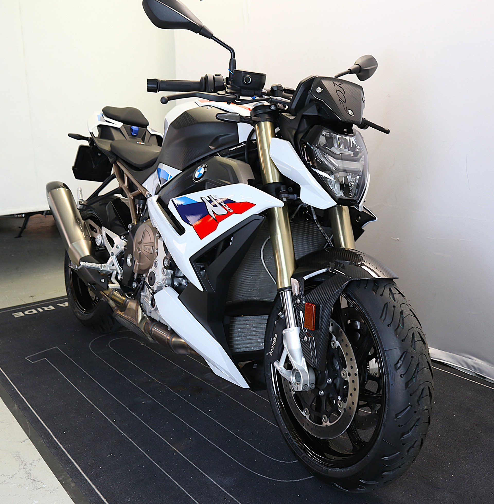 BMW S 1000 R M-image-4