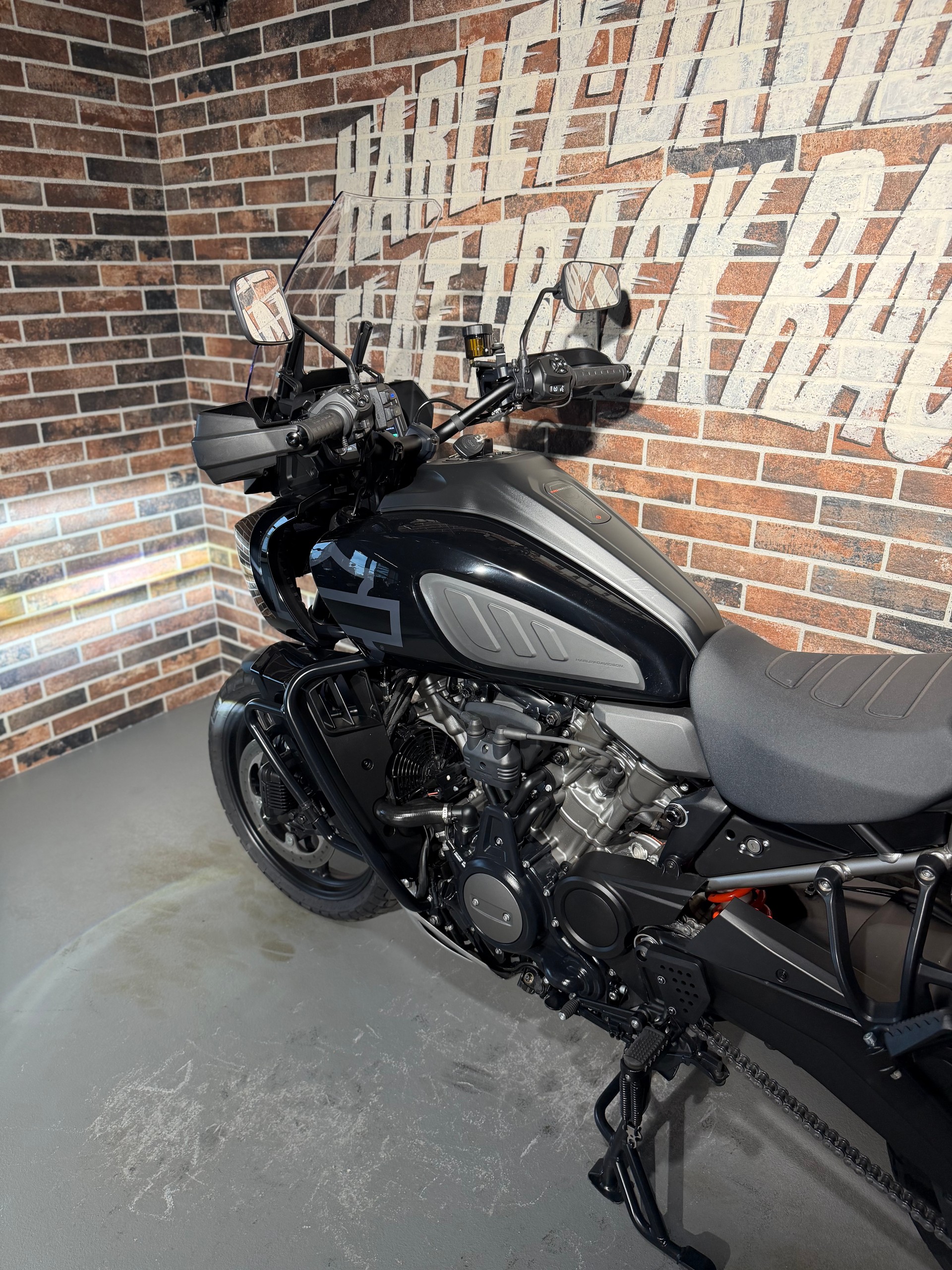 HARLEY-DAVIDSON RA Pan America 1250 Special-image-2