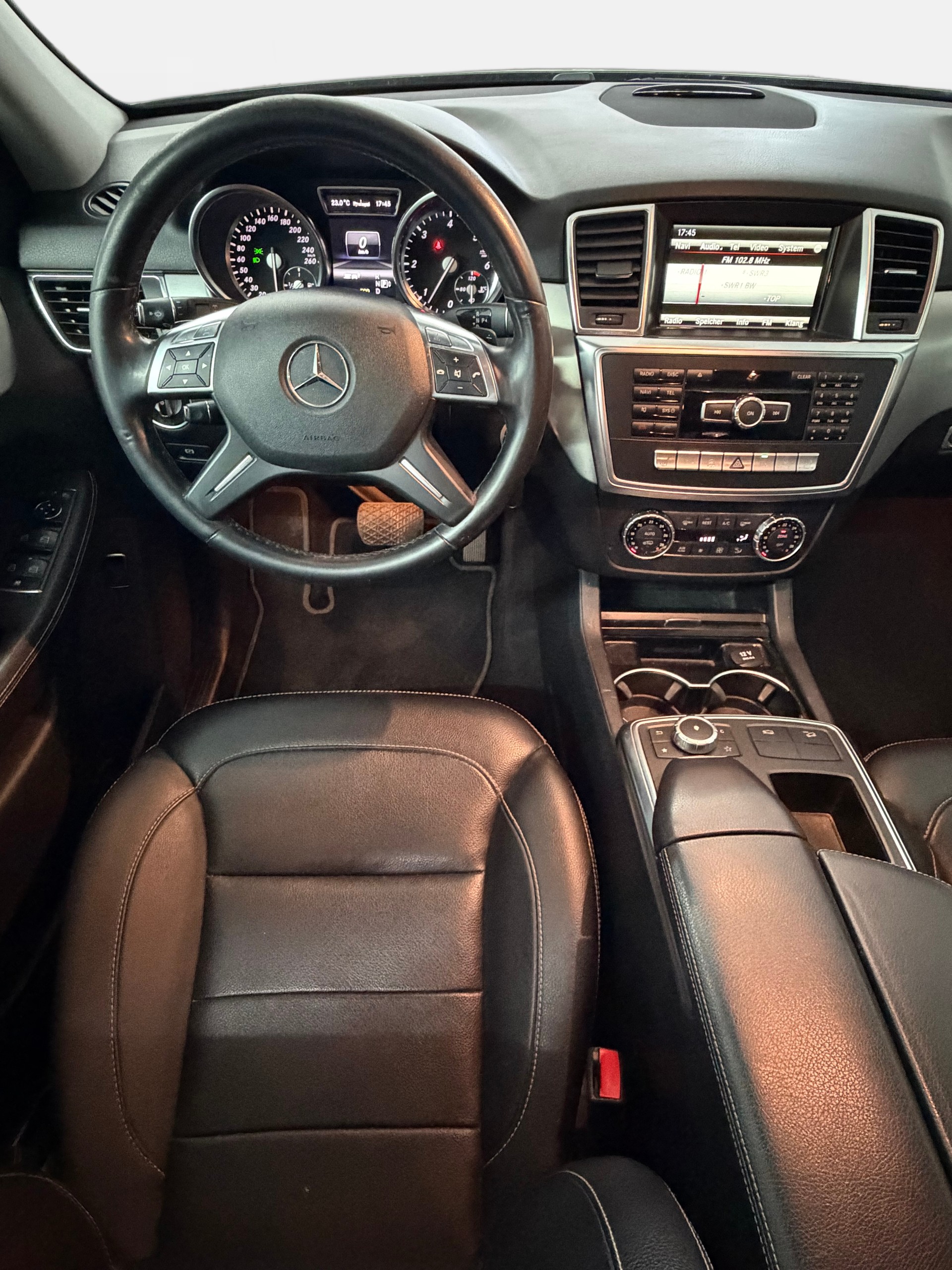 MERCEDES-BENZ ML 350 BlueTEC Executive 4Matic 7G-Tronic-image-8