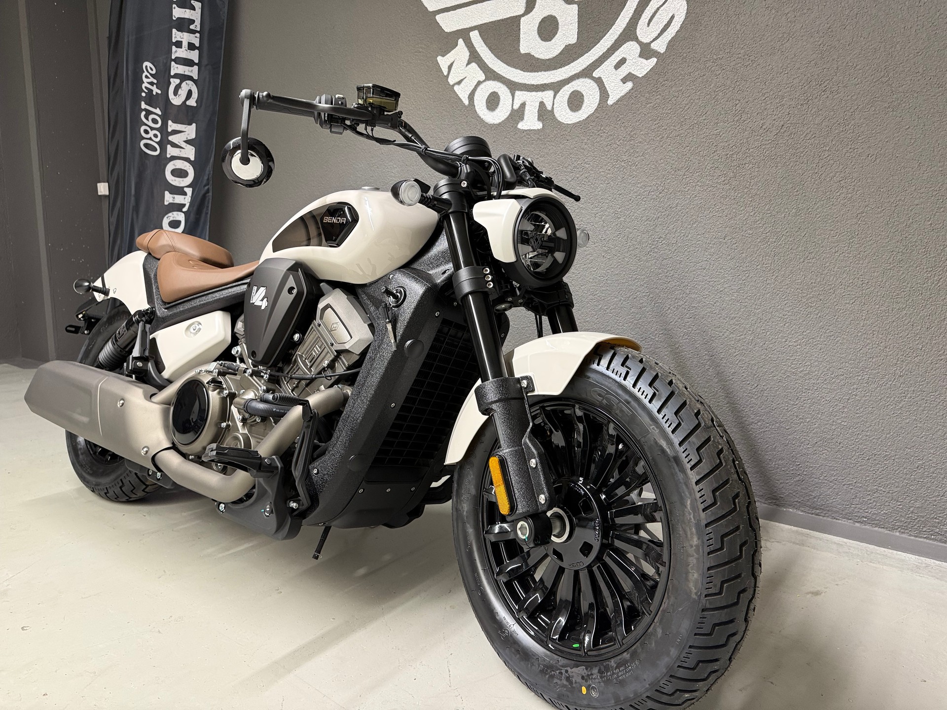 BENDA DARK FLAG 500 COMMANDER-image-9