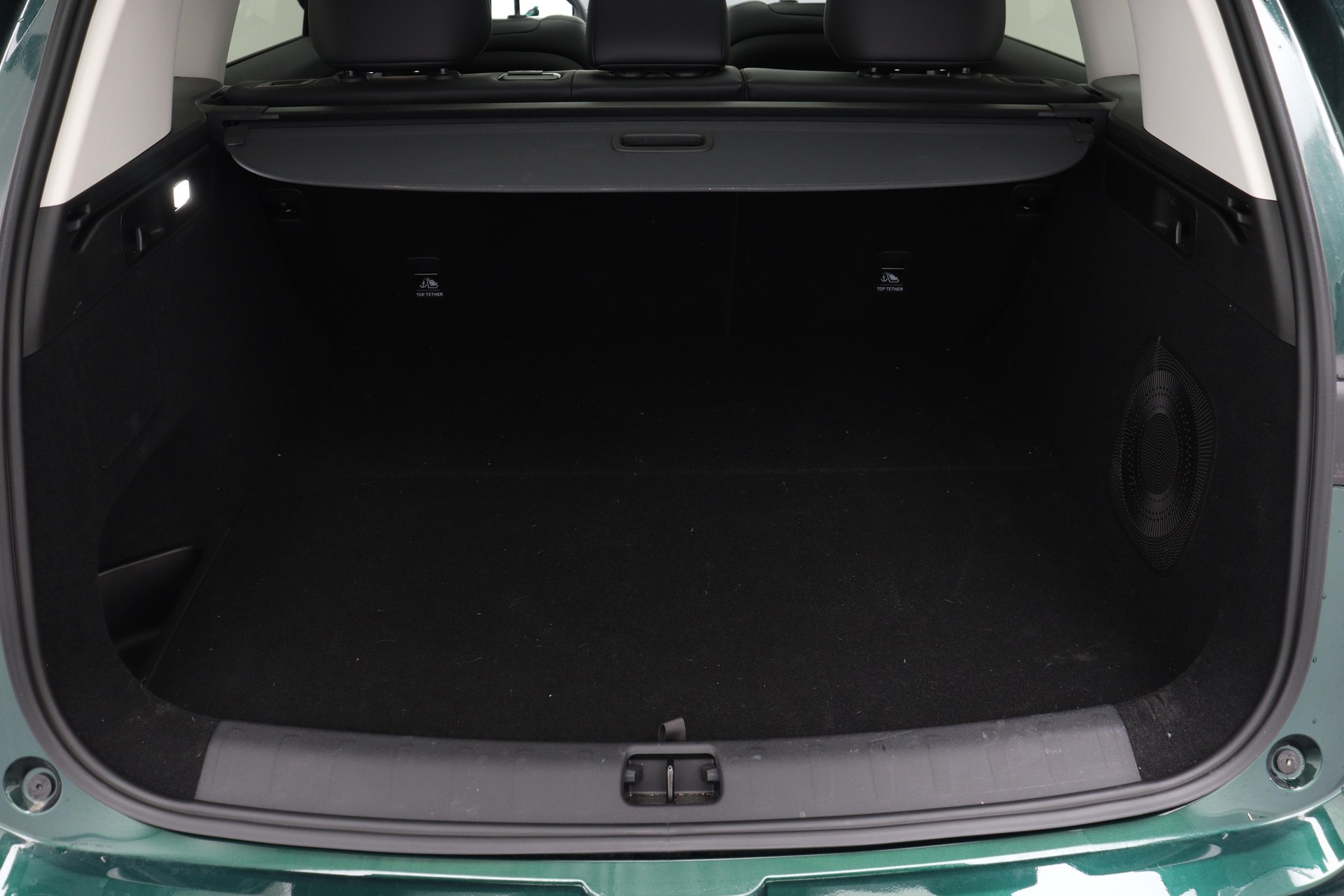 LEAPMOTOR C10 EV AWD-image-10