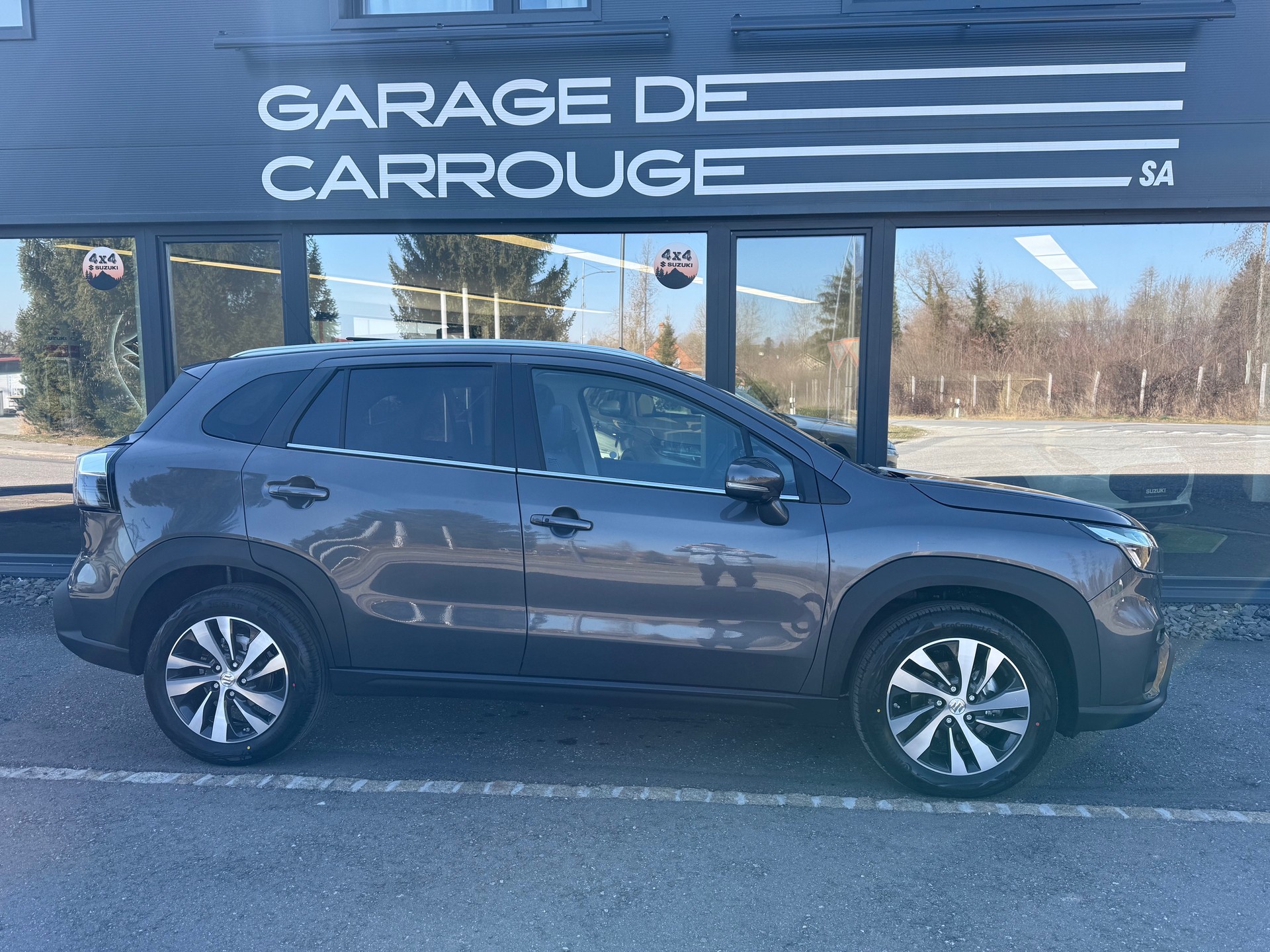 SUZUKI S-Cross 1.4 16V Compact Top MHD 4WD-image-6