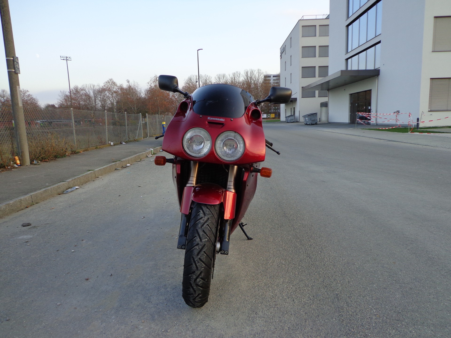 KAWASAKI ZXR-750 USD-image-2