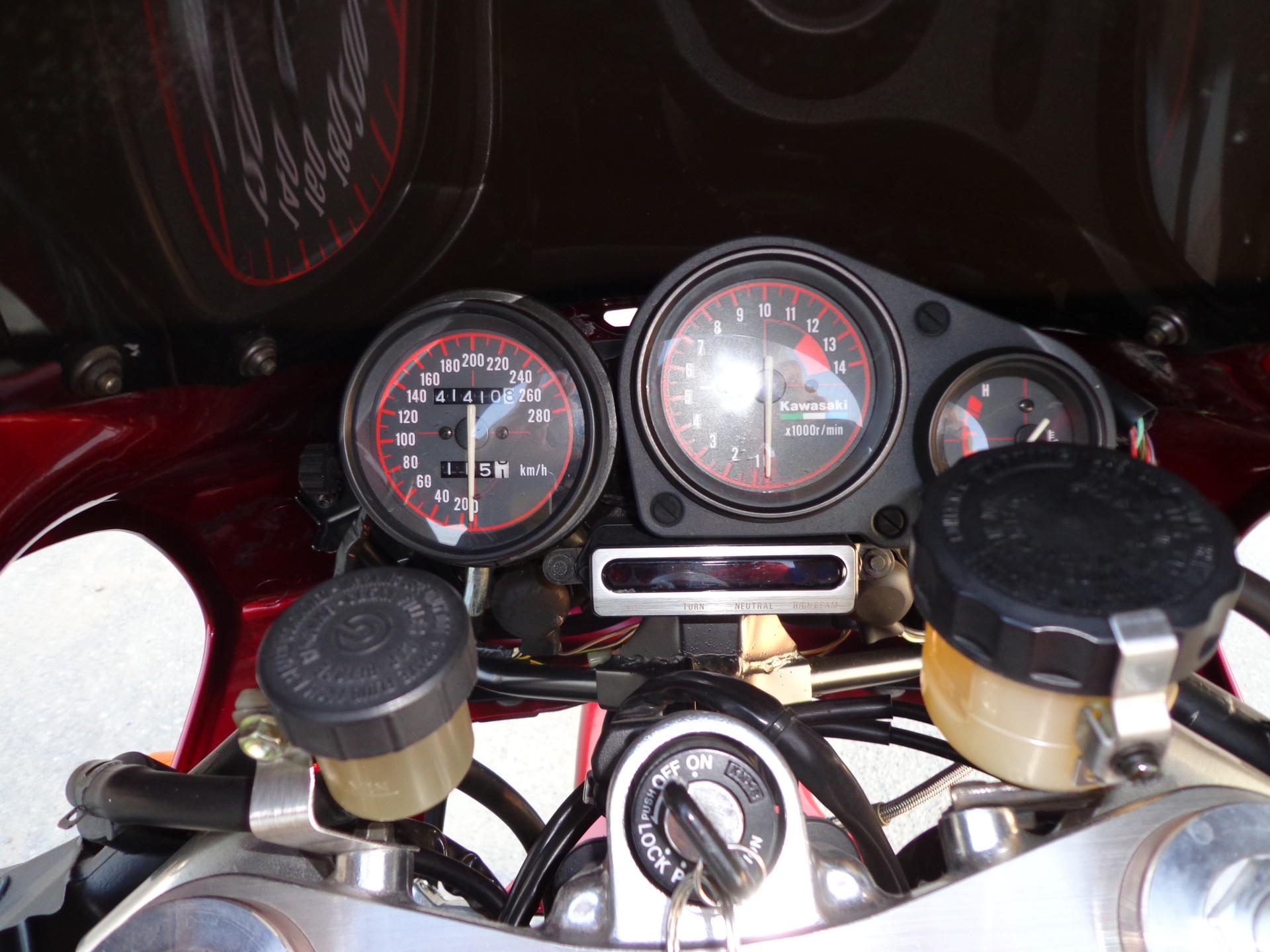 KAWASAKI ZXR-750 USD-image-6