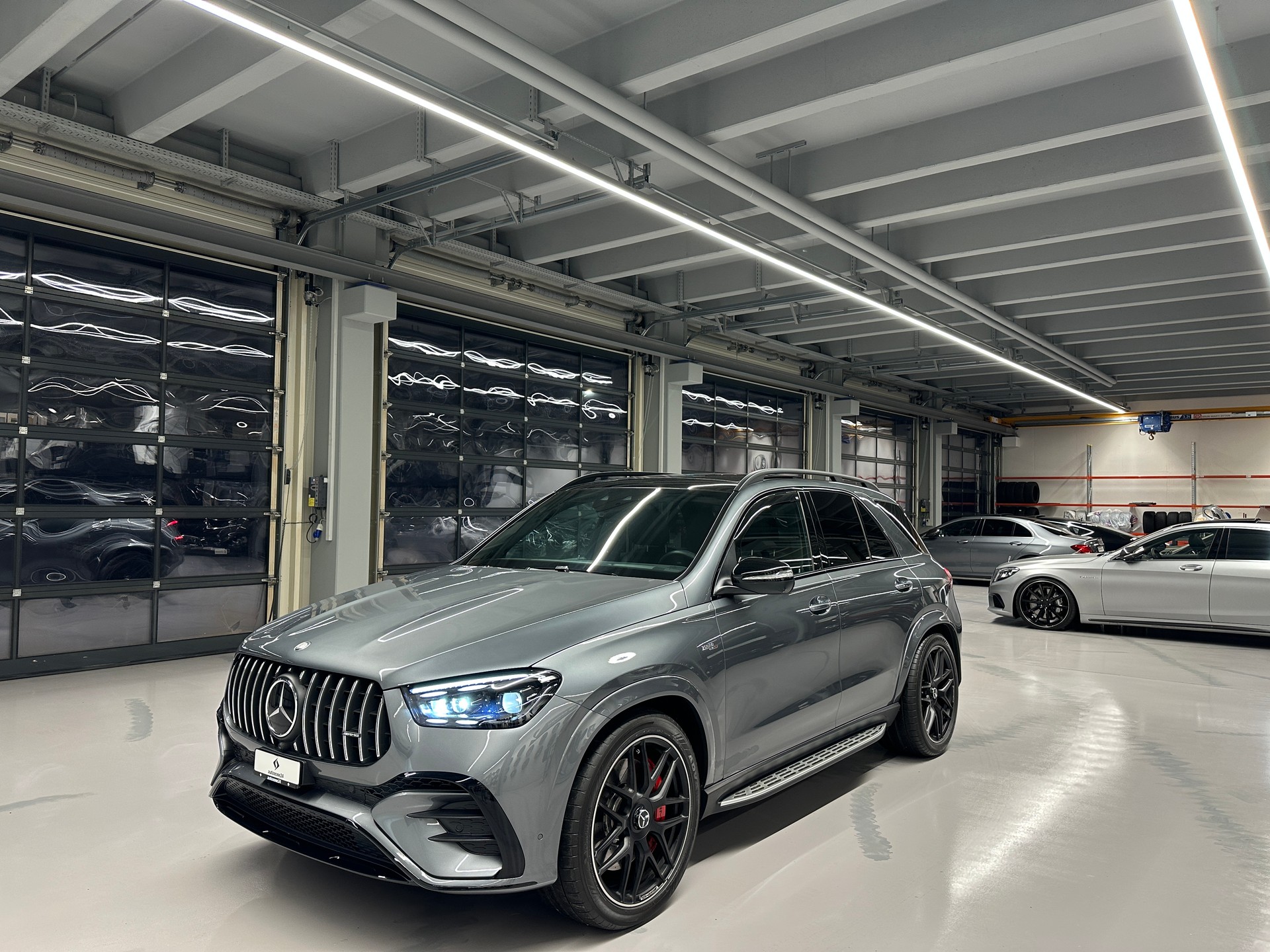 MERCEDES-BENZ GLE 53 AMG 4matic+ *CH-Auto*Gratis Service*MSI Plus Garantie bis 8.2027*Top Ausstattung*Carbon*-image-9