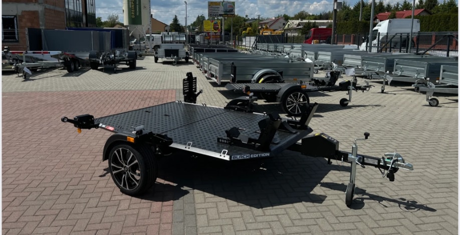LORRIES MT2 750kg Black Edition Motorradanhänger absenkbar Modelljahr 2026