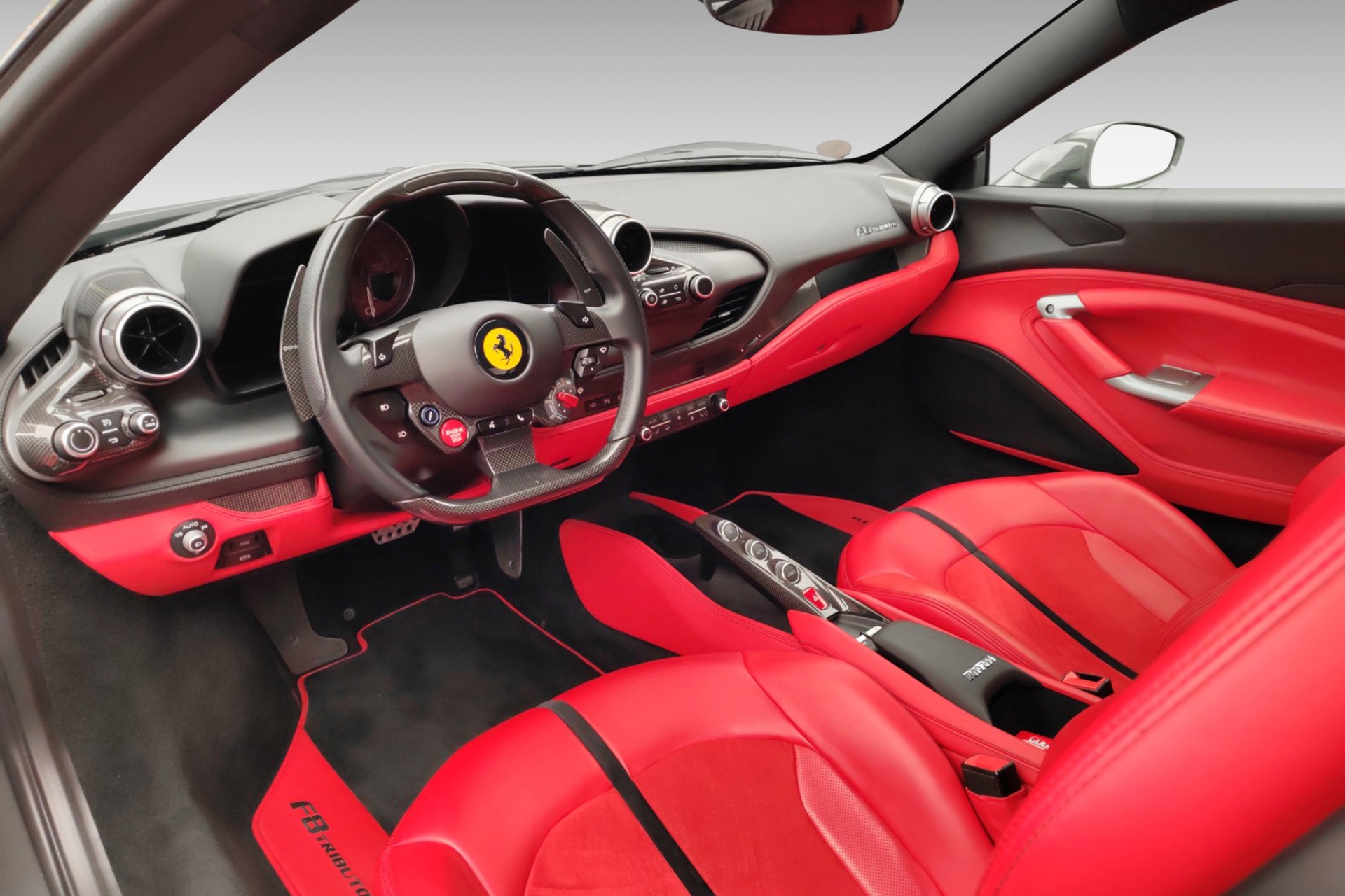 FERRARI F8 Tributo-image-12