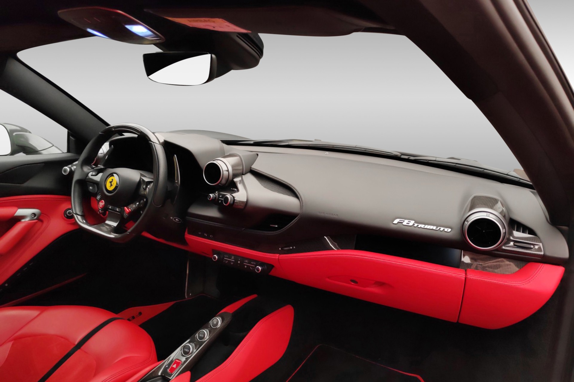 FERRARI F8 Tributo-image-13