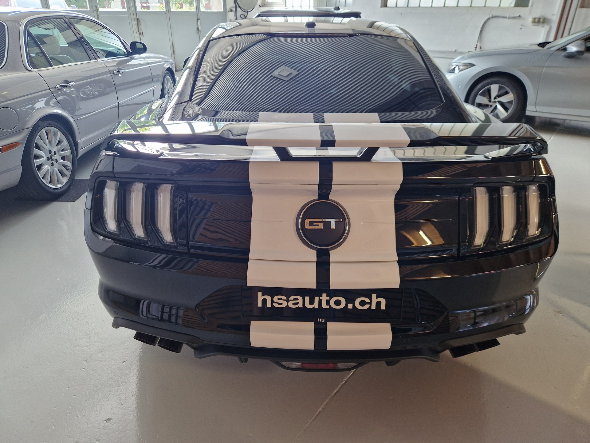 FORD Mustang Fastback 5.0 V8 GT Automat-image-3